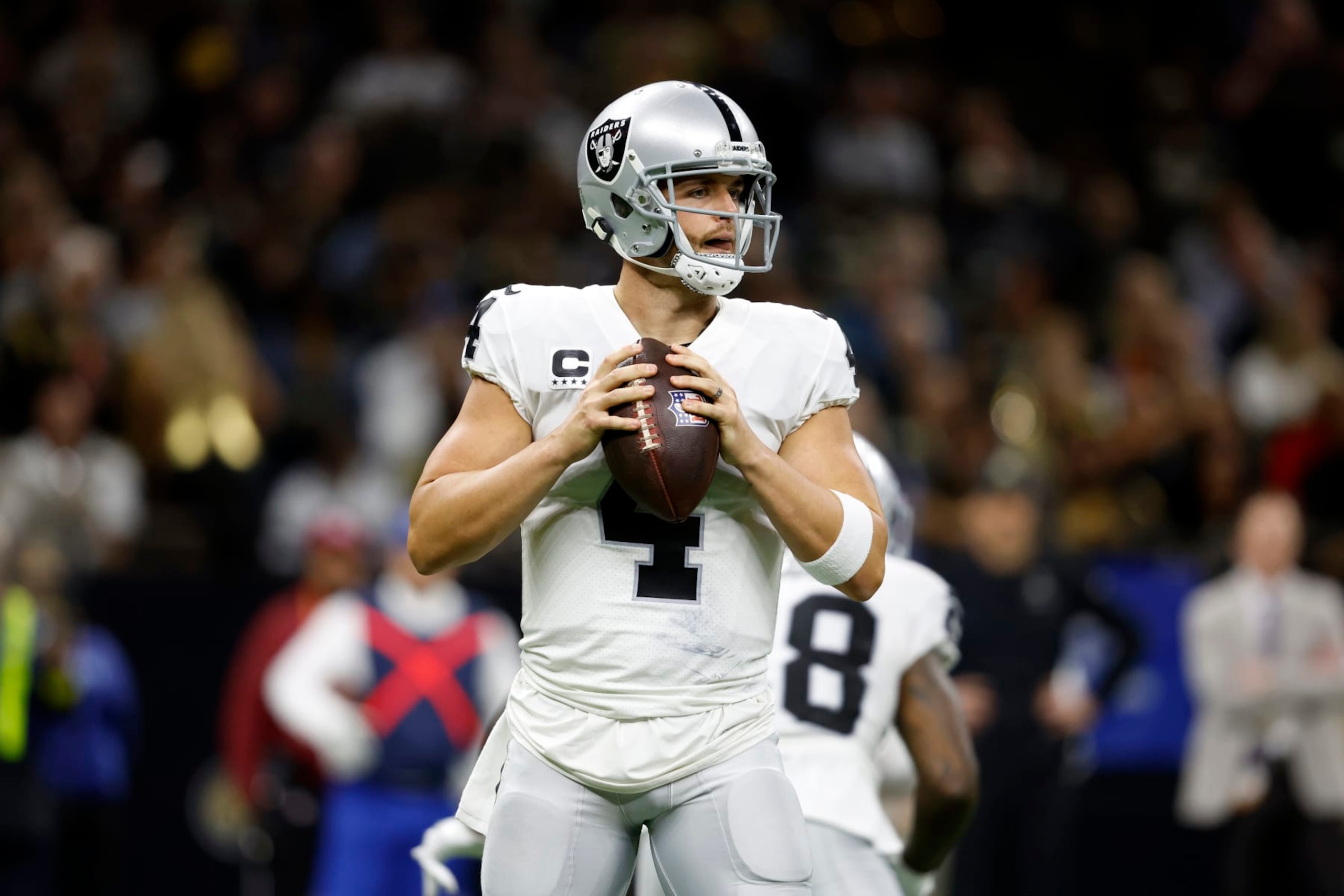 Derek Carr and the Las Vegas Raiders are running out of time to turn the 2022 season around. 