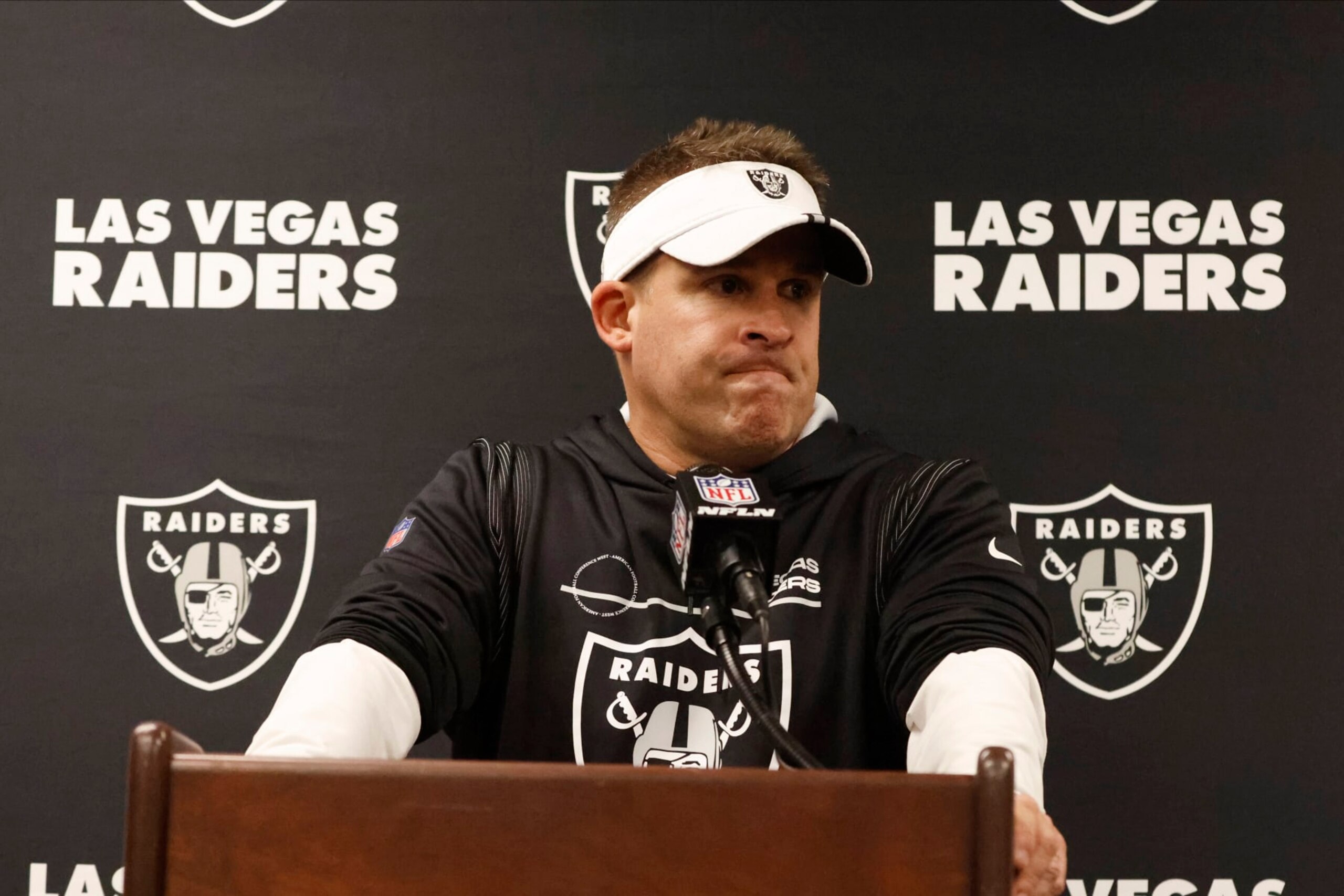 Raiders HC Josh McDaniels Raiders HC Josh McDaniels