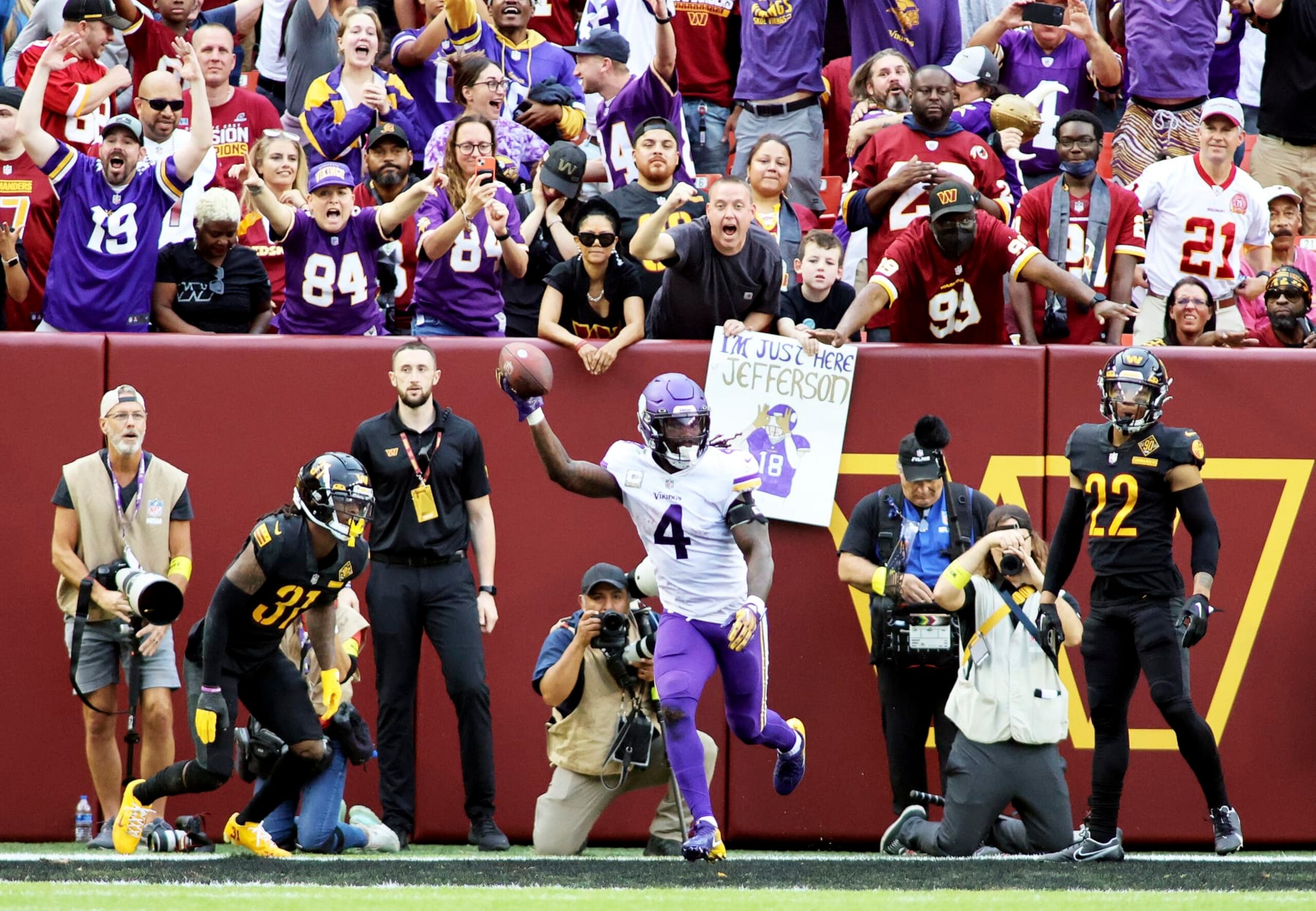 Minnesota Vikings running back Dalvin Cook (4) celebrates after scoring a touchdown during an NFL football game against the Washington Commanders, Sunday, November 06, 2022 in Landover. (AP Photo/Daniel Kucin Jr.) Minnesota Vikings running back Dalvin Cook (4) celebrates after scoring a touchdown during an NFL football game against the Washington Commanders, Sunday, November 06, 2022 in Landover. (AP Photo/Daniel Kucin Jr.)