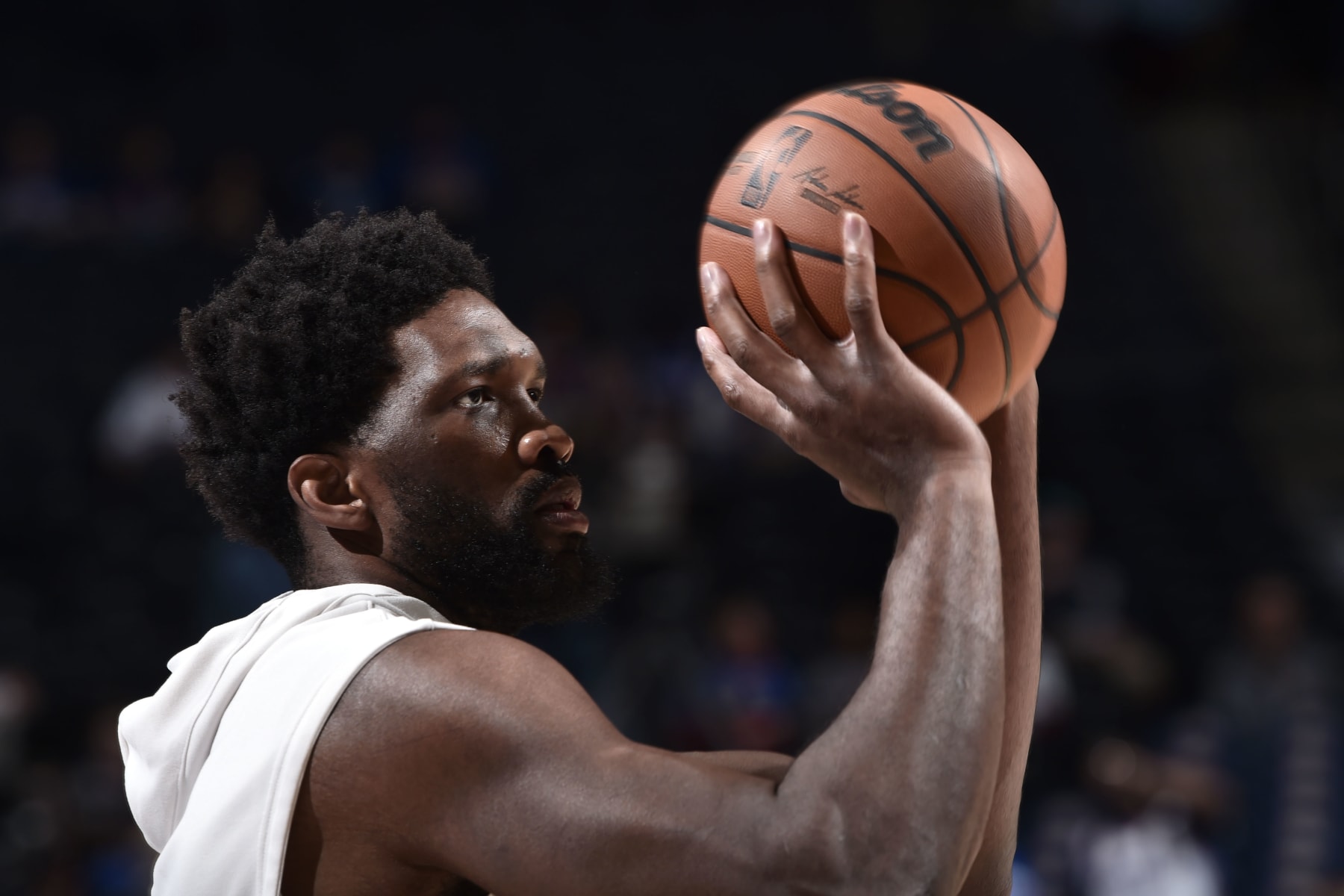 PHILADELPHIA, PA - NOVEMBER 7: Joel Embiid #21 of the Philadelphia 76ers warms up before the game against the Phoenix Suns on November 7, 2022 at the Wells Fargo Center in Philadelphia, Pennsylvania NOTE TO USER: User expressly acknowledges and agrees that, by downloading and/or using this Photograph, user is consenting to the terms and conditions of the Getty Images License Agreement. Mandatory Copyright Notice: Copyright 2022 NBAE (Photo by David Dow/NBAE via Getty Images)