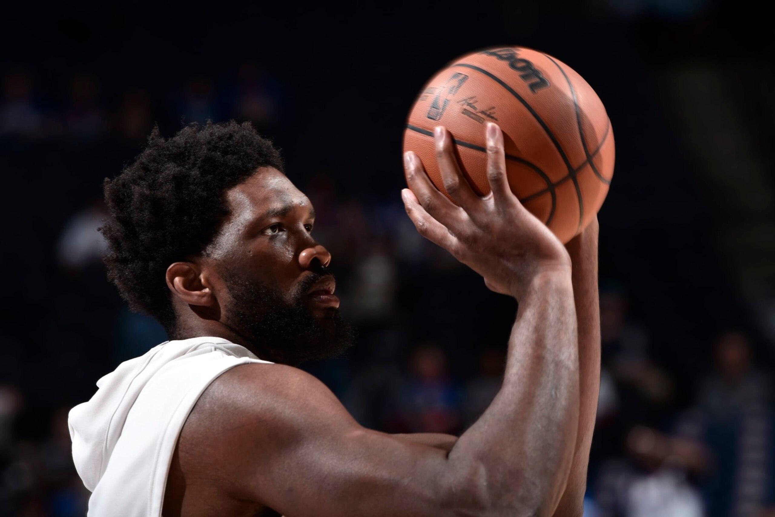 PHILADELPHIA, PA - NOVEMBER 7: Joel Embiid #21 of the Philadelphia 76ers warms up before the game against the Phoenix Suns on November 7, 2022 at the Wells Fargo Center in Philadelphia, Pennsylvania NOTE TO USER: User expressly acknowledges and agrees that, by downloading and/or using this Photograph, user is consenting to the terms and conditions of the Getty Images License Agreement. Mandatory Copyright Notice: Copyright 2022 NBAE (Photo by David Dow/NBAE via Getty Images) PHILADELPHIA, PA - NOVEMBER 7: Joel Embiid #21 of the Philadelphia 76ers warms up before the game against the Phoenix Suns on November 7, 2022 at the Wells Fargo Center in Philadelphia, Pennsylvania NOTE TO USER: User expressly acknowledges and agrees that, by downloading and/or using this Photograph, user is consenting to the terms and conditions of the Getty Images License Agreement. Mandatory Copyright Notice: Copyright 2022 NBAE (Photo by David Dow/NBAE via Getty Images)