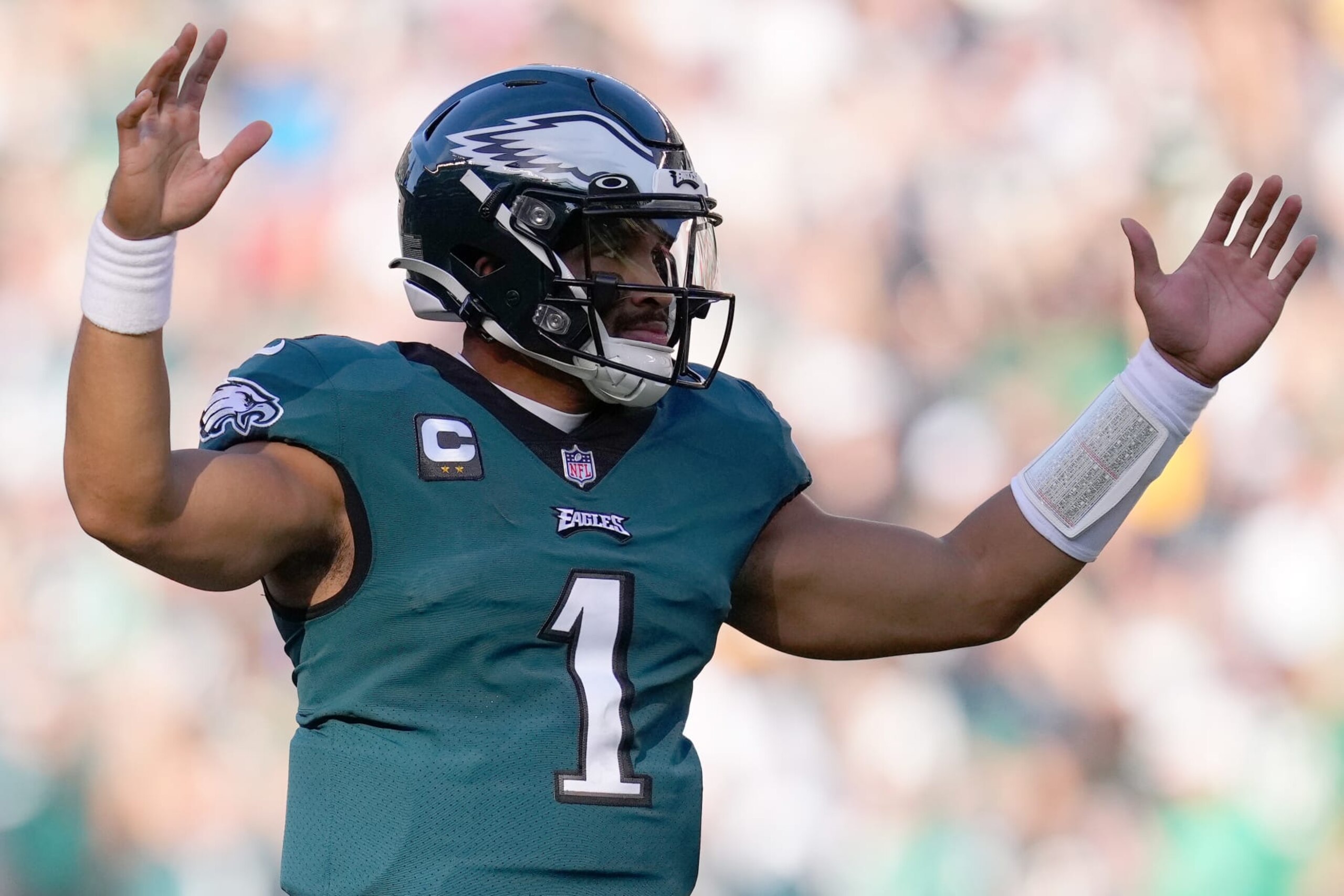 PHILADELPHIA, PENNSYLVANIA - OCTOBER 30: Jalen Hurts #1 of the Philadelphia Eagles reacts after a touchdown in the fourth quarter of a game against the Pittsburgh Steelers at Lincoln Financial Field on October 30, 2022 in Philadelphia, Pennsylvania. (Photo by Mitchell Leff/Getty Images)