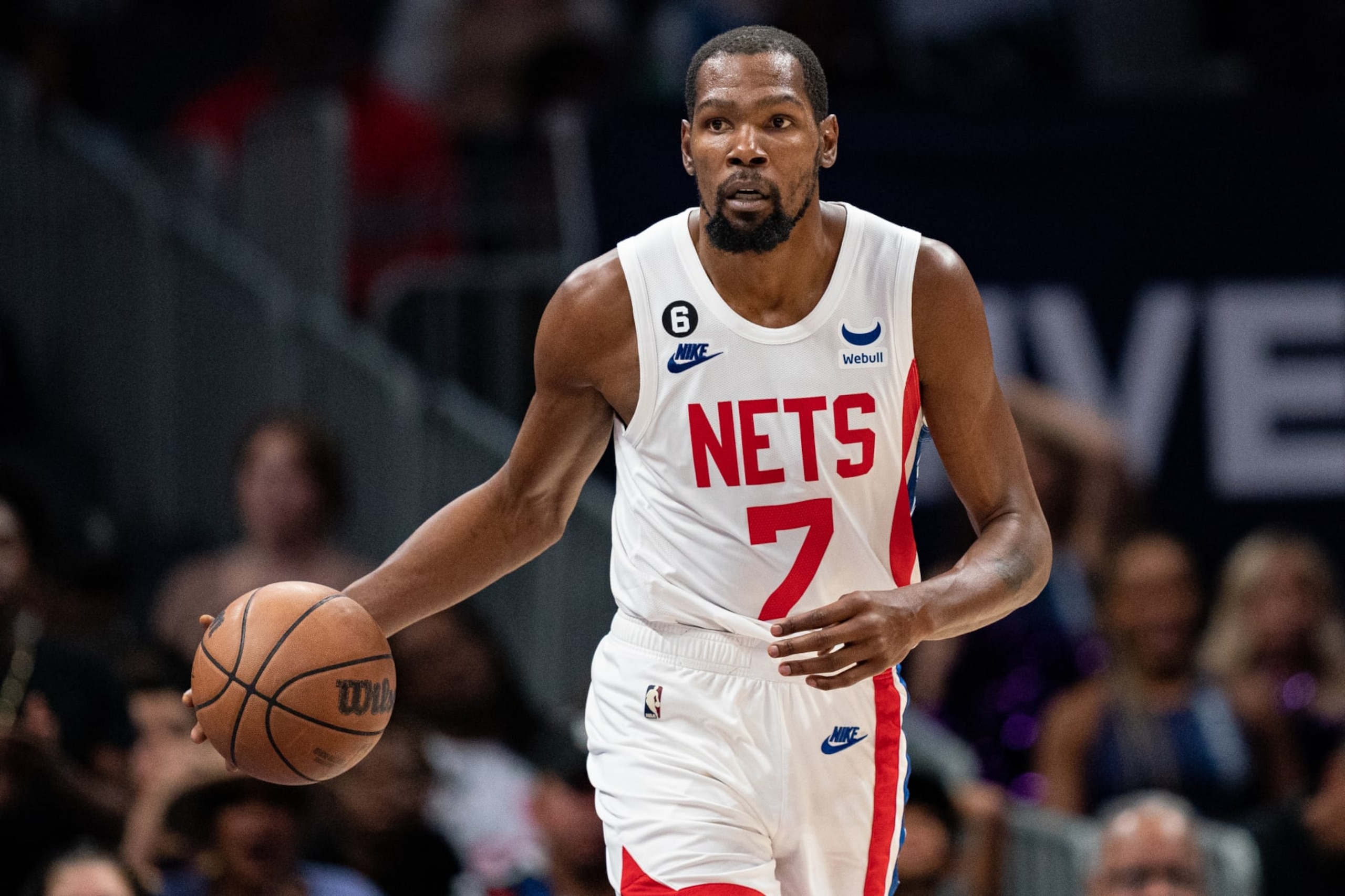 CHARLOTTE, NORTH CAROLINA - NOVEMBER 05: Kevin Durant #7 of the Brooklyn Nets brings the ball up court against the Charlotte Hornets during their game at Spectrum Center on November 05, 2022 in Charlotte, North Carolina. NOTE TO USER: User expressly acknowledges and agrees that, by downloading and or using this photograph, User is consenting to the terms and conditions of the Getty Images License Agreement. (Photo by Jacob Kupferman/Getty Images) CHARLOTTE, NORTH CAROLINA - NOVEMBER 05: Kevin Durant #7 of the Brooklyn Nets brings the ball up court against the Charlotte Hornets during their game at Spectrum Center on November 05, 2022 in Charlotte, North Carolina. NOTE TO USER: User expressly acknowledges and agrees that, by downloading and or using this photograph, User is consenting to the terms and conditions of the Getty Images License Agreement. (Photo by Jacob Kupferman/Getty Images)