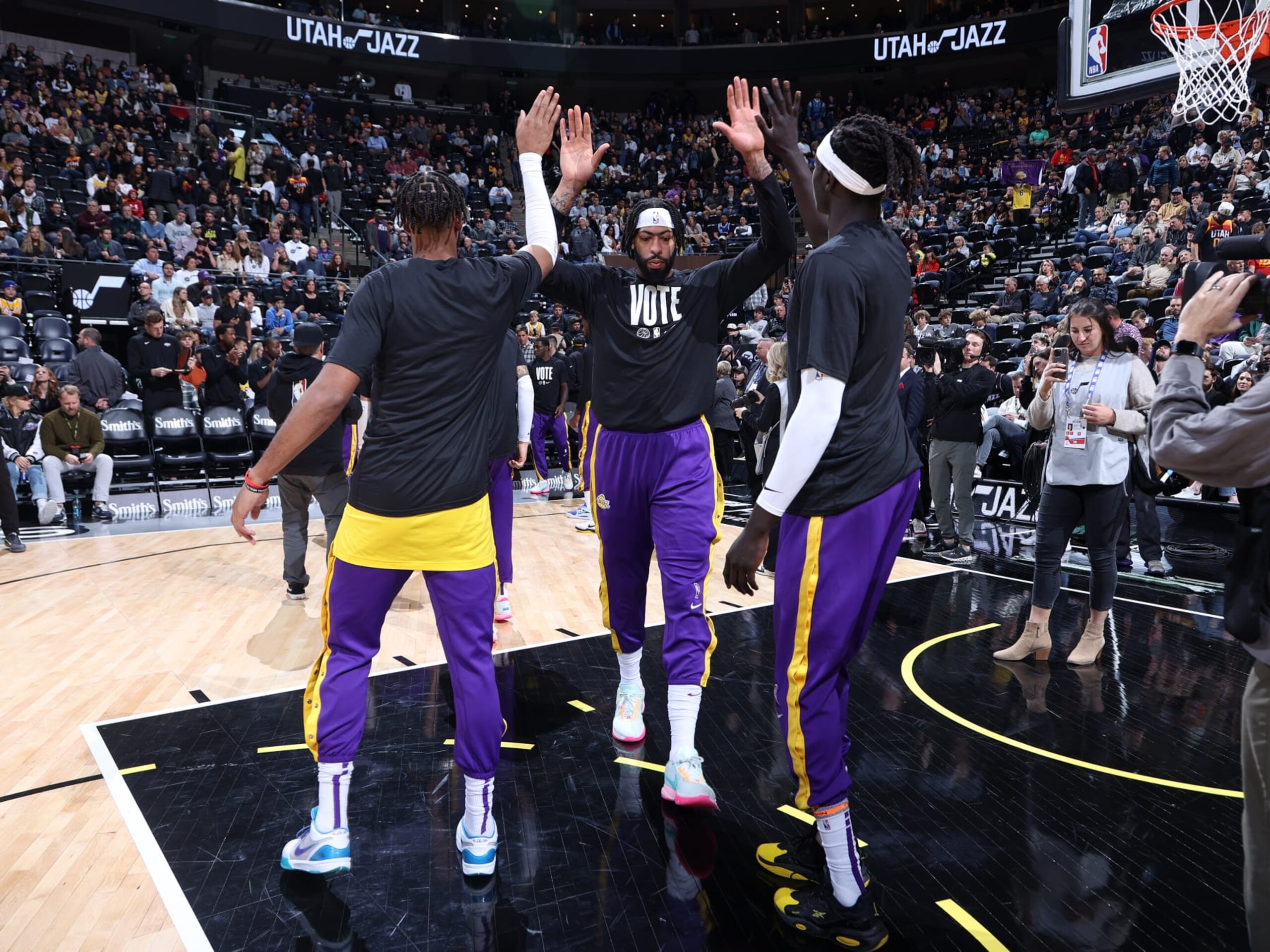 SALT LAKE CITY, UT - NOVEMBER 7: Anthony Davis #3 of the Los Angeles Lakers is introduced before the game against the Utah Jazz on November 7, 2022 at Vivint SmartHome Arena in Salt Lake City, Utah. NOTE TO USER: User expressly acknowledges and agrees that, by downloading and or using this Photograph, User is consenting to the terms and conditions of the Getty Images License Agreement. Mandatory Copyright Notice: Copyright 2022 NBAE (Photo by Melissa Majchrzak/NBAE via Getty Images)