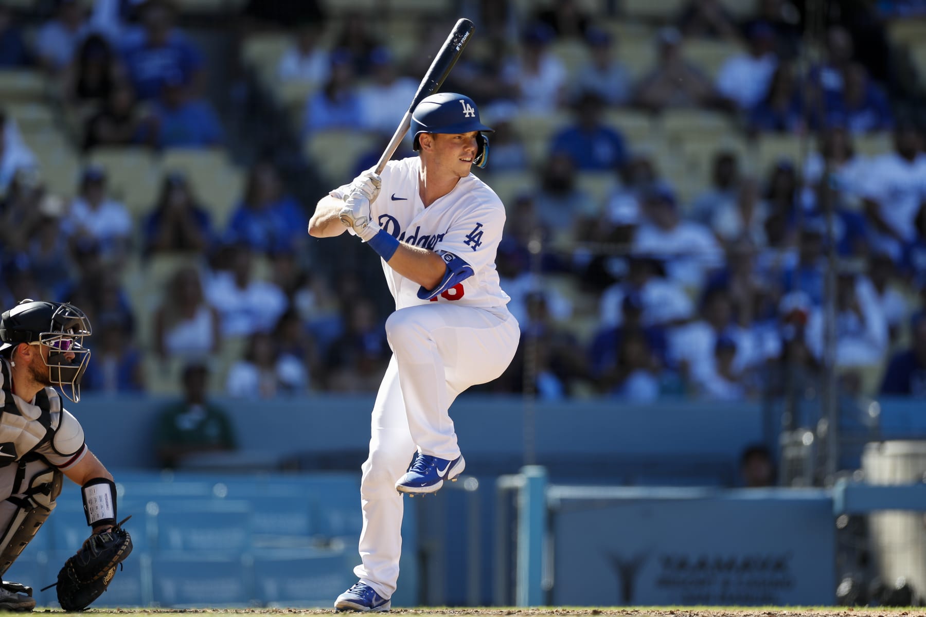 LOS ANGELES, CA - SEPTEMBER 20: Los Angeles Dodgers catcher Will Smith (16) waits for the pitch during game 1 of a doubleheader against the Arizona Diamondbacks on September 20, 2022, at Dodger Stadium in Los Angeles, CA. (Photo by Brandon Sloter/Icon Sportswire via Getty Images)