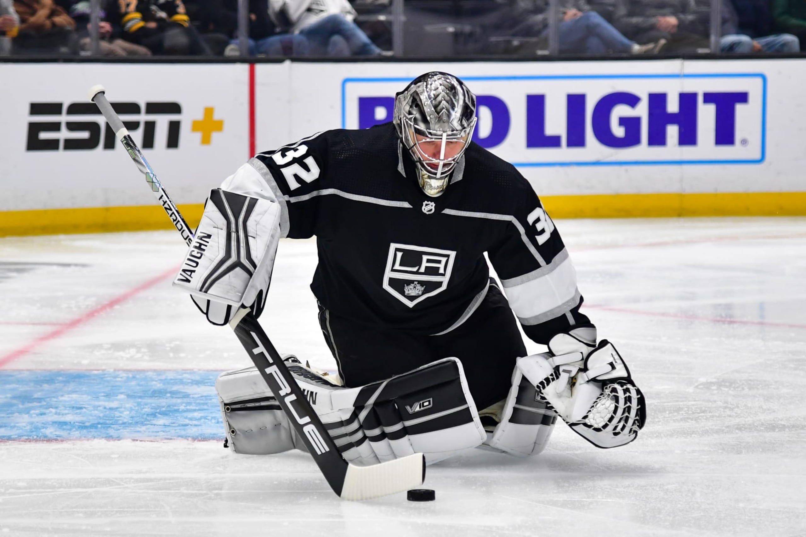A shutout of Minnesota gave Jonathan Quick 57 for his career and moved him into a tie for 22nd on the NHL's all-time list. A shutout of Minnesota gave Jonathan Quick 57 for his career and moved him into a tie for 22nd on the NHL's all-time list.