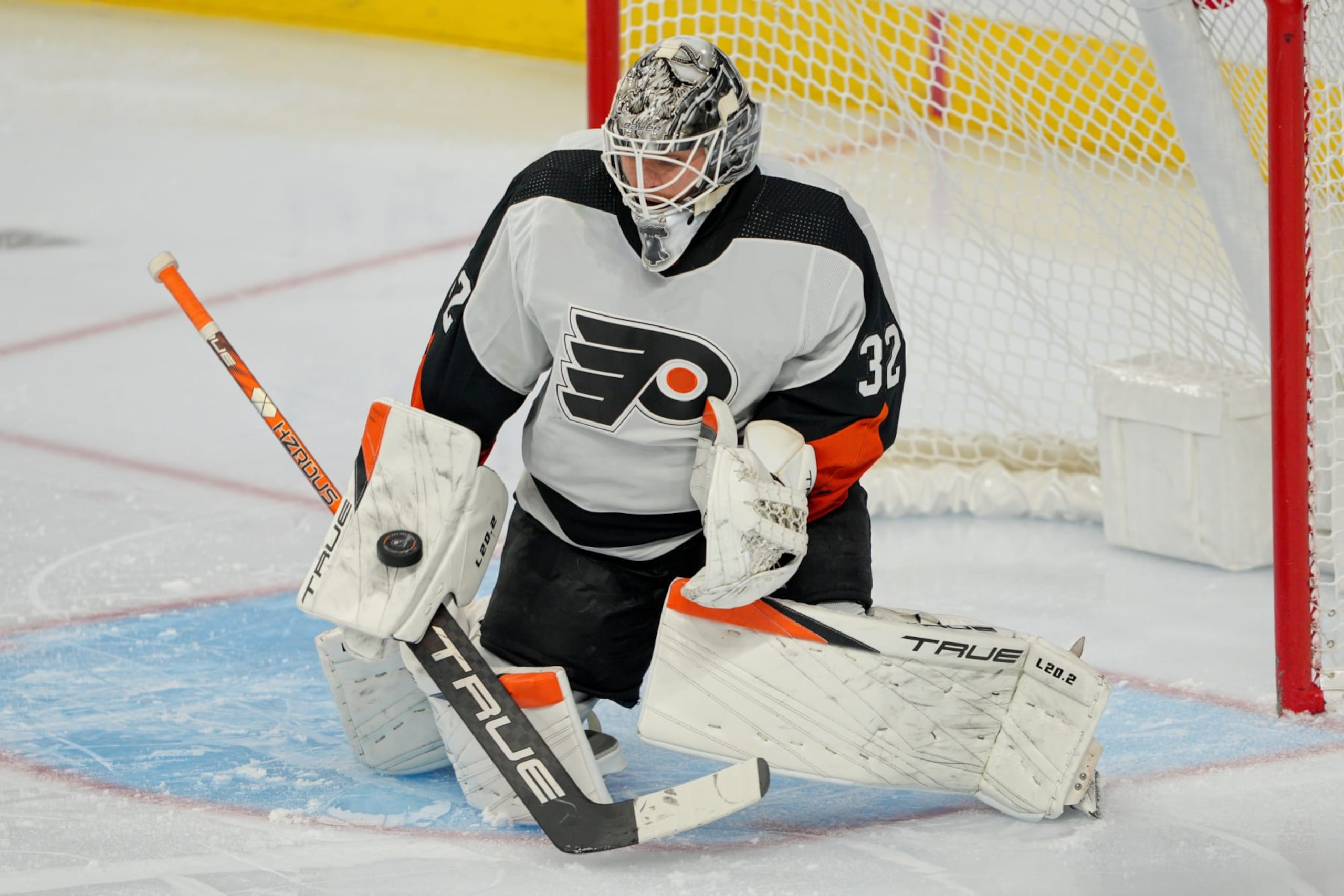 Flyers goalie Felix Sandstrom defeated St. Louis to pick up his first win in the NHL. Flyers goalie Felix Sandstrom defeated St. Louis to pick up his first win in the NHL.