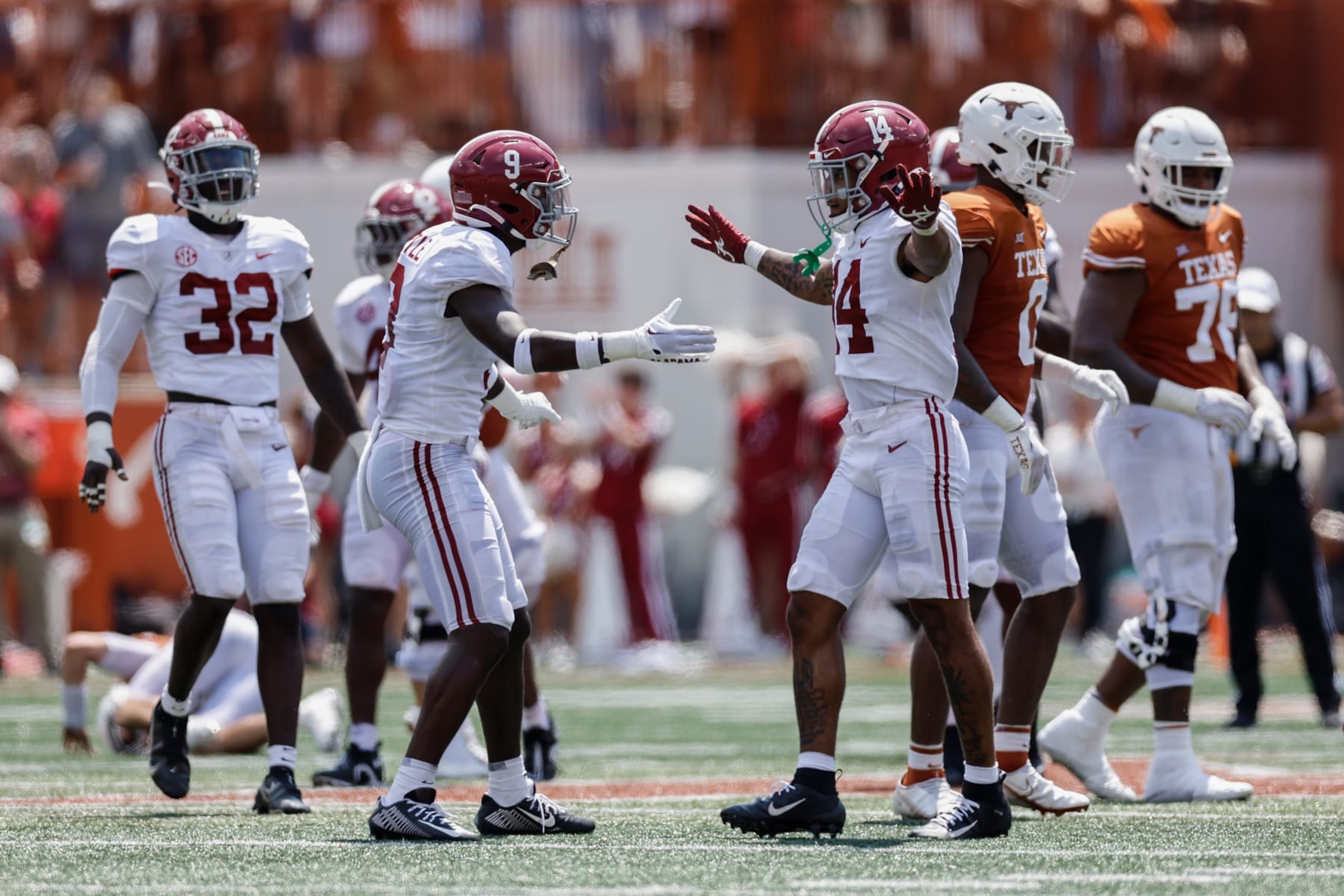 Alabama's Jordan Battle and Brian Branch