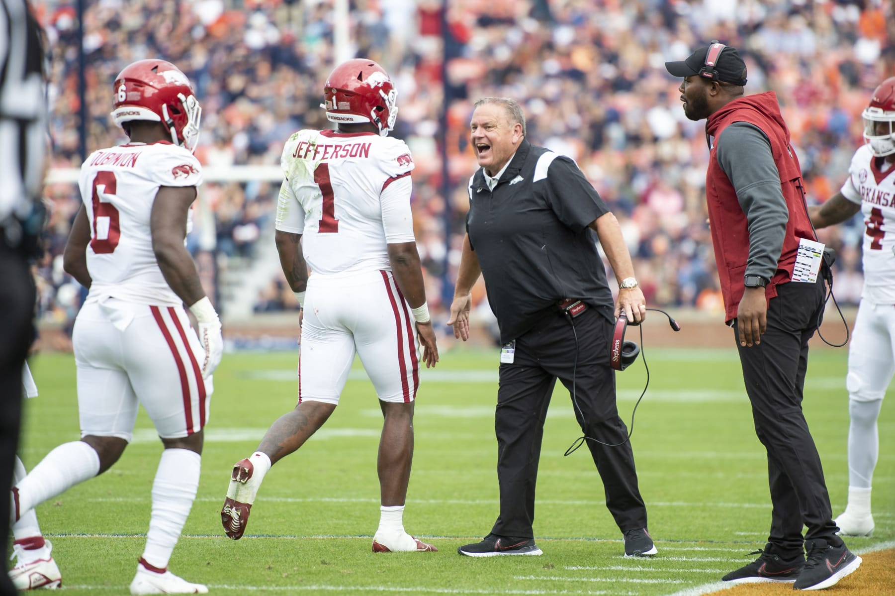 AUBURN, ALABAMA - OCTOBER 29: Head coach Sam Pittman of the Arkansas Razorbacks during their game against the Auburn Tigers at Jordan-Hare Stadium on October 29, 2022 in Auburn, Alabama. (Photo by Michael Chang/Getty Images)