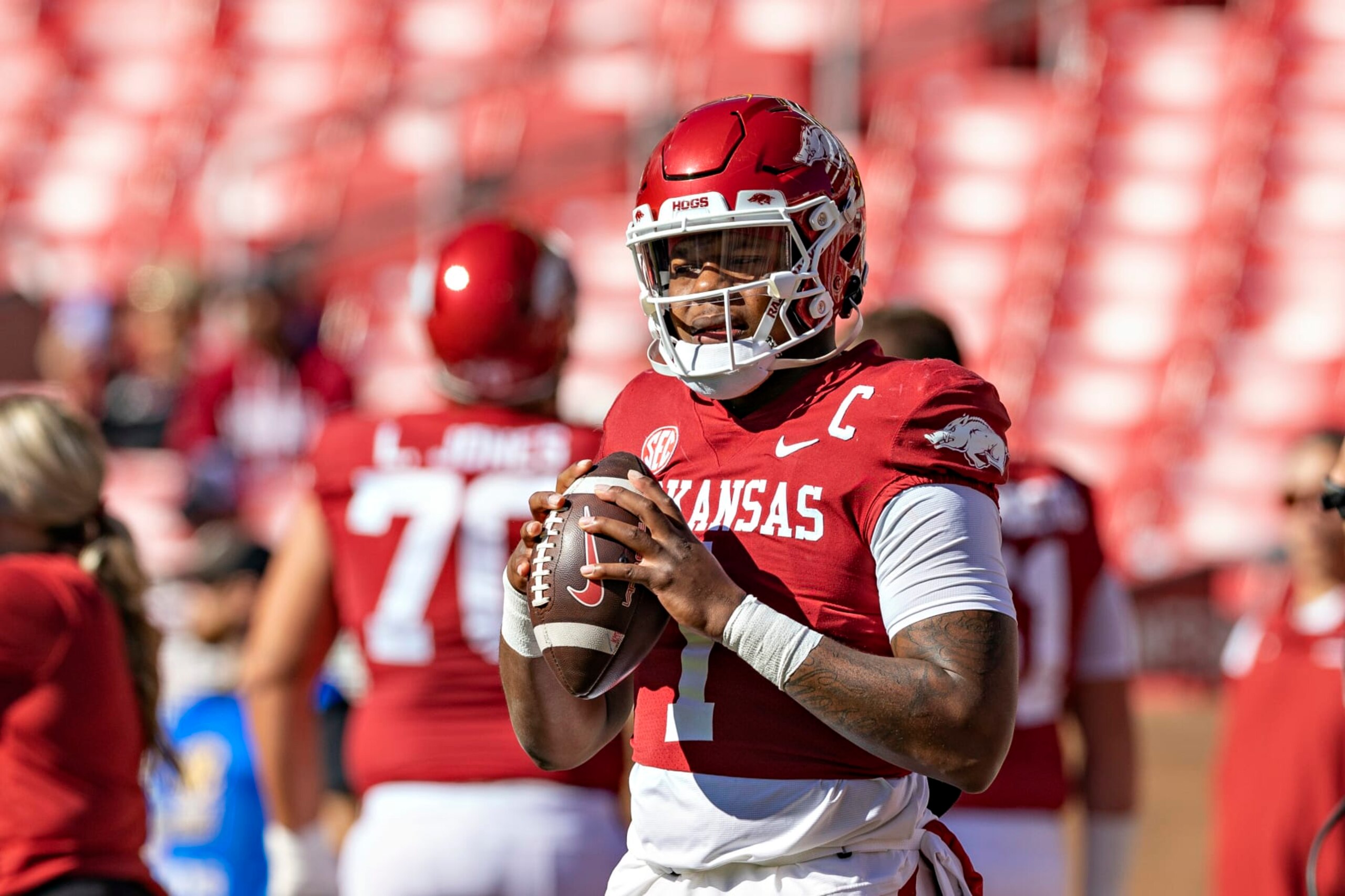FAYETTEVILLE, ARKANSAS - NOVEMBER 05: K.J. Jefferson #1 of the Arkansas Razorbacks warms up before a game against the Liberty Flames at Donald W. Reynolds Razorback Stadium on November 05, 2022 in Fayetteville, Arkansas. (Photo by Wesley Hitt/Getty Images) FAYETTEVILLE, ARKANSAS - NOVEMBER 05: K.J. Jefferson #1 of the Arkansas Razorbacks warms up before a game against the Liberty Flames at Donald W. Reynolds Razorback Stadium on November 05, 2022 in Fayetteville, Arkansas. (Photo by Wesley Hitt/Getty Images)