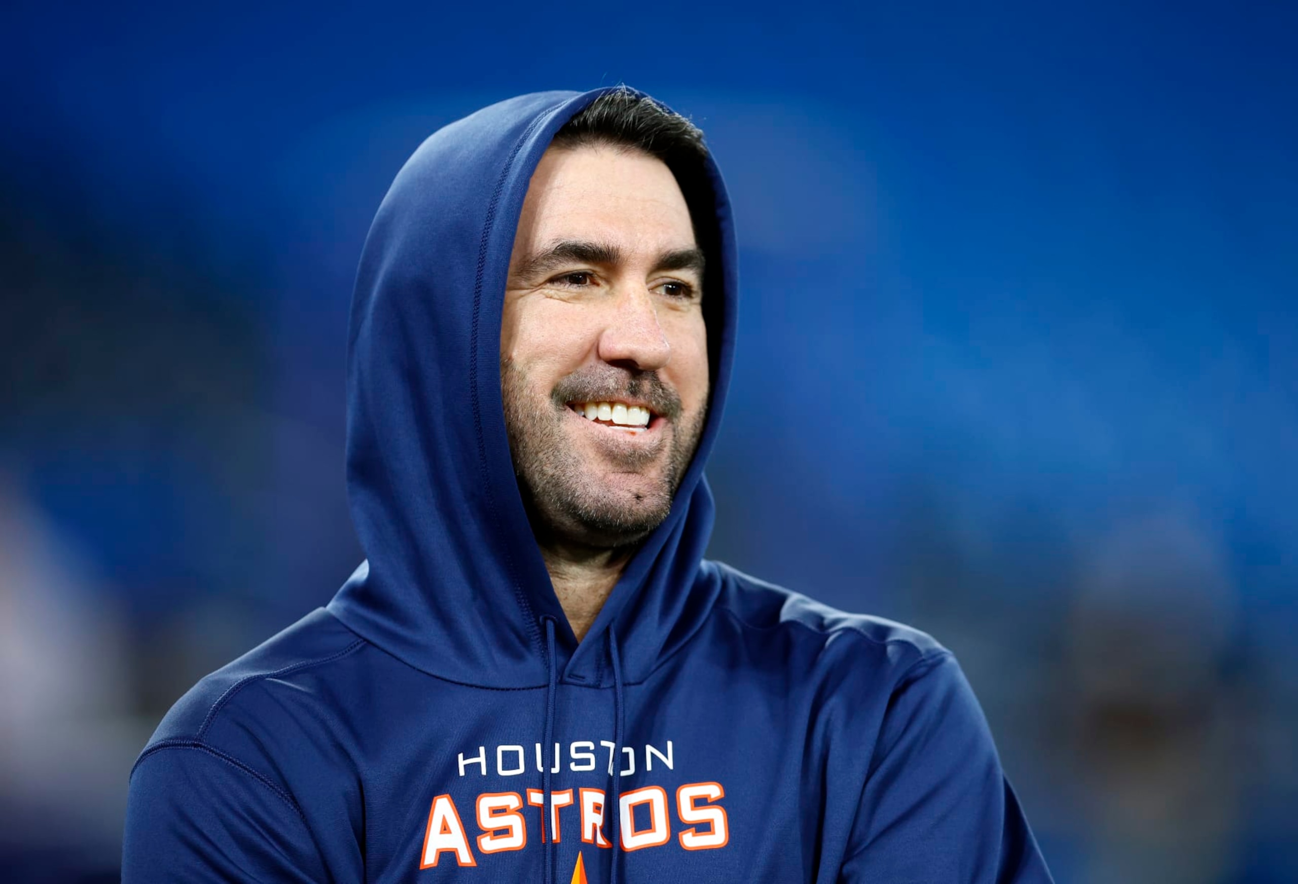 TORONTO, ON - APRIL 29: Justin Verlander #35 of the Houston Astros looks on during batting practice prior to a MLB game against the Toronto Blue Jays at Rogers Centre on April 29, 2022 in Toronto, Ontario, Canada. (Photo by Vaughn Ridley/Getty Images) TORONTO, ON - APRIL 29: Justin Verlander #35 of the Houston Astros looks on during batting practice prior to a MLB game against the Toronto Blue Jays at Rogers Centre on April 29, 2022 in Toronto, Ontario, Canada. (Photo by Vaughn Ridley/Getty Images)