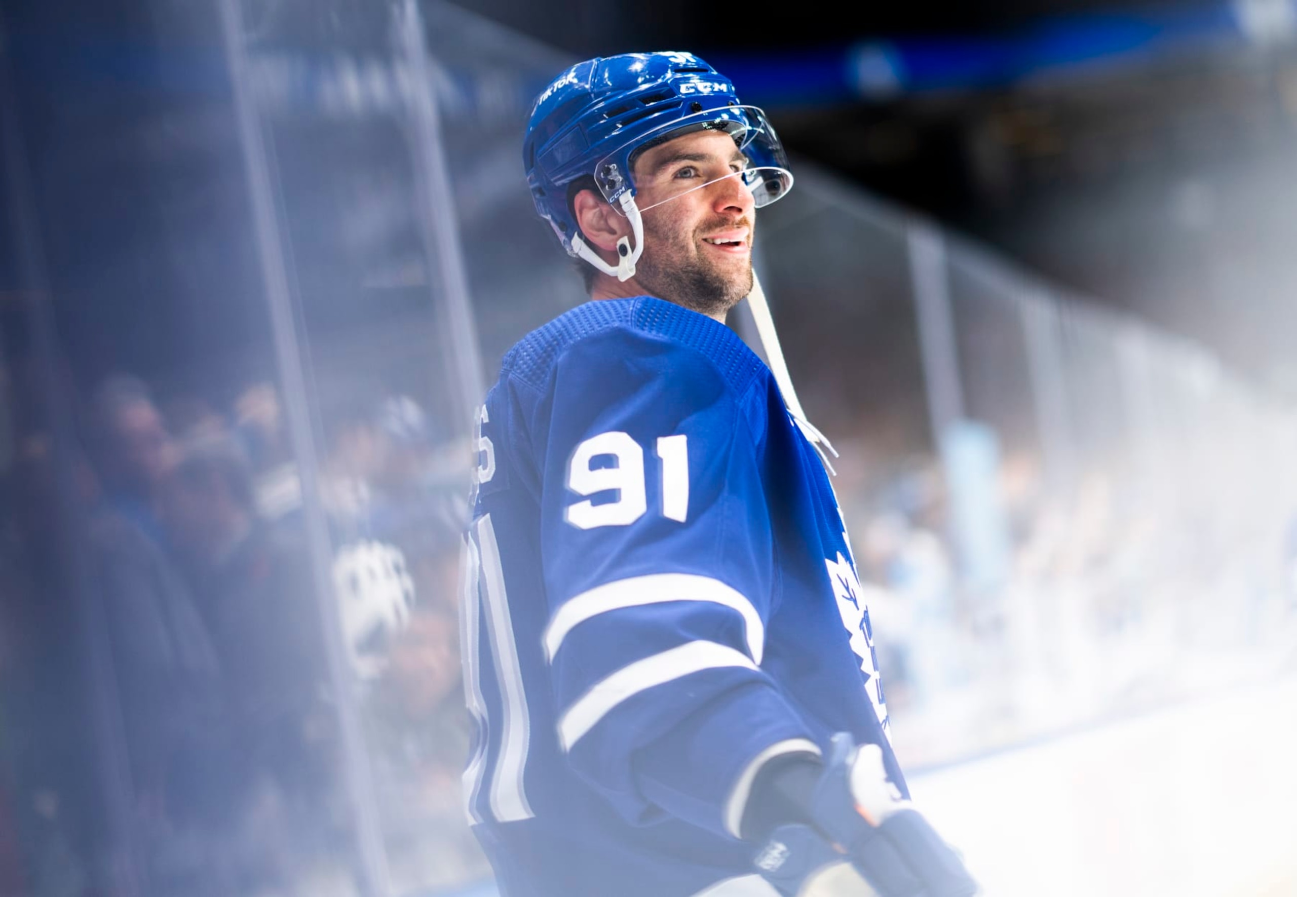 TORONTO, ON - NOVEMBER 8: John Tavares #91 of the Toronto Maple Leafs takes part in warm ups before playing the Vegas Golden Knights at Scotiabank Arena on November 8, 2022 in Toronto, Ontario, Canada. (Photo by Mark Blinch/NHLI via Getty Images) TORONTO, ON - NOVEMBER 8: John Tavares #91 of the Toronto Maple Leafs takes part in warm ups before playing the Vegas Golden Knights at Scotiabank Arena on November 8, 2022 in Toronto, Ontario, Canada. (Photo by Mark Blinch/NHLI via Getty Images)