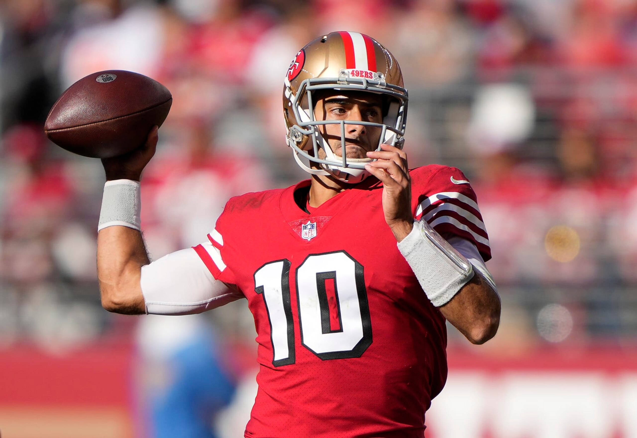 SANTA CLARA, CALIFORNIA - OCTOBER 23: Jimmy Garoppolo #10 of the San Francisco 49ers throws a pass against the Kansas City Chiefs during the third quarter at Levi's Stadium on October 23, 2022 in Santa Clara, California. (Photo by Thearon W. Henderson/Getty Images)