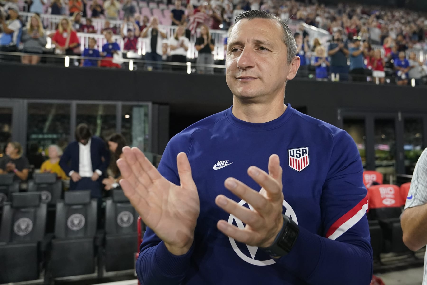 U.S.head coach Vlatko Andonovski applauds before an international friendly soccer match against Germany, Thursday, Nov. 10, 2022, in Fort Lauderdale, Fla. (AP Photo/Lynne Sladky)