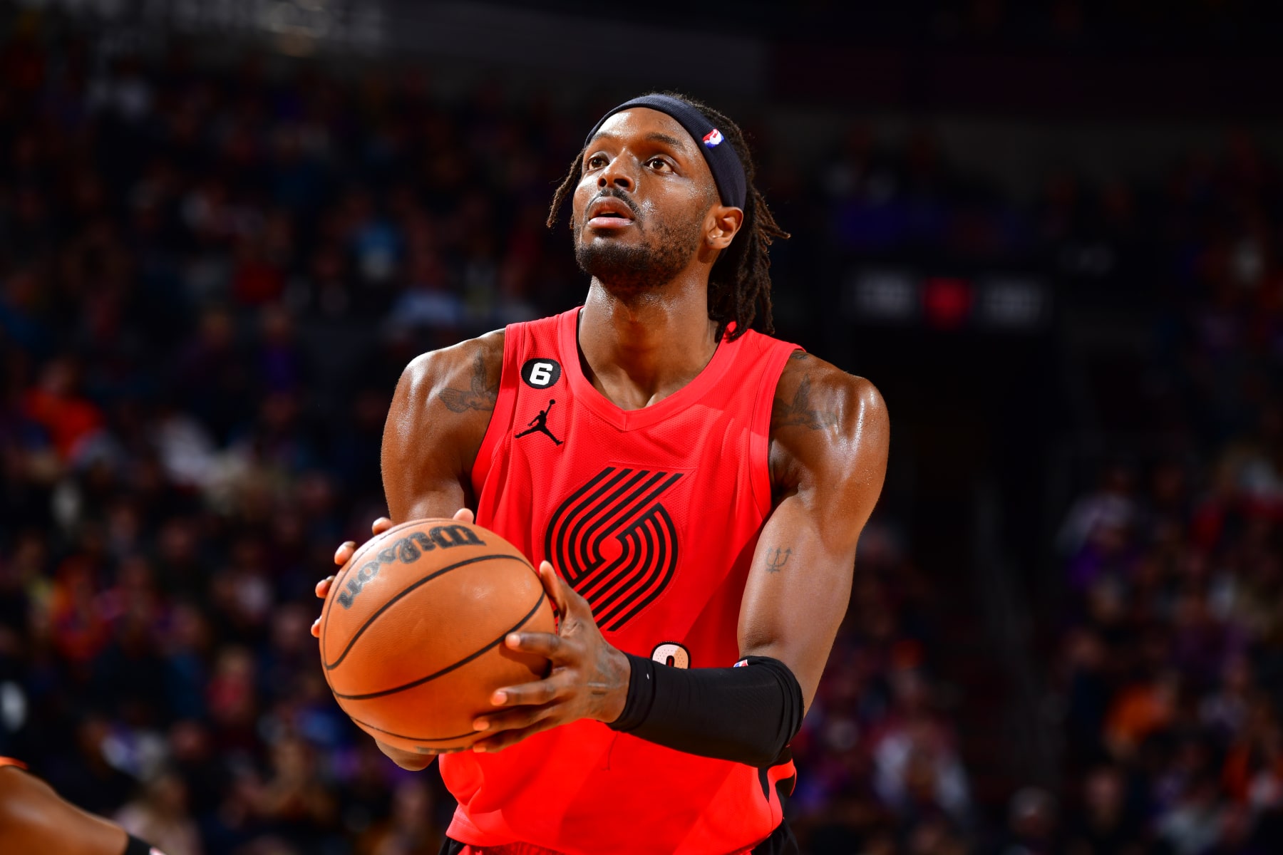 PHOENIX, AZ - NOVEMBER 4: Jerami Grant #9 of the Portland Trail Blazers prepares to shoot a free throw during the game against the Phoenix Suns on November 4, 2022 at Footprint Center in Phoenix, Arizona. NOTE TO USER: User expressly acknowledges and agrees that, by downloading and or using this photograph, user is consenting to the terms and conditions of the Getty Images License Agreement. Mandatory Copyright Notice: Copyright 2022 NBAE (Photo by Barry Gossage/NBAE via Getty Images)