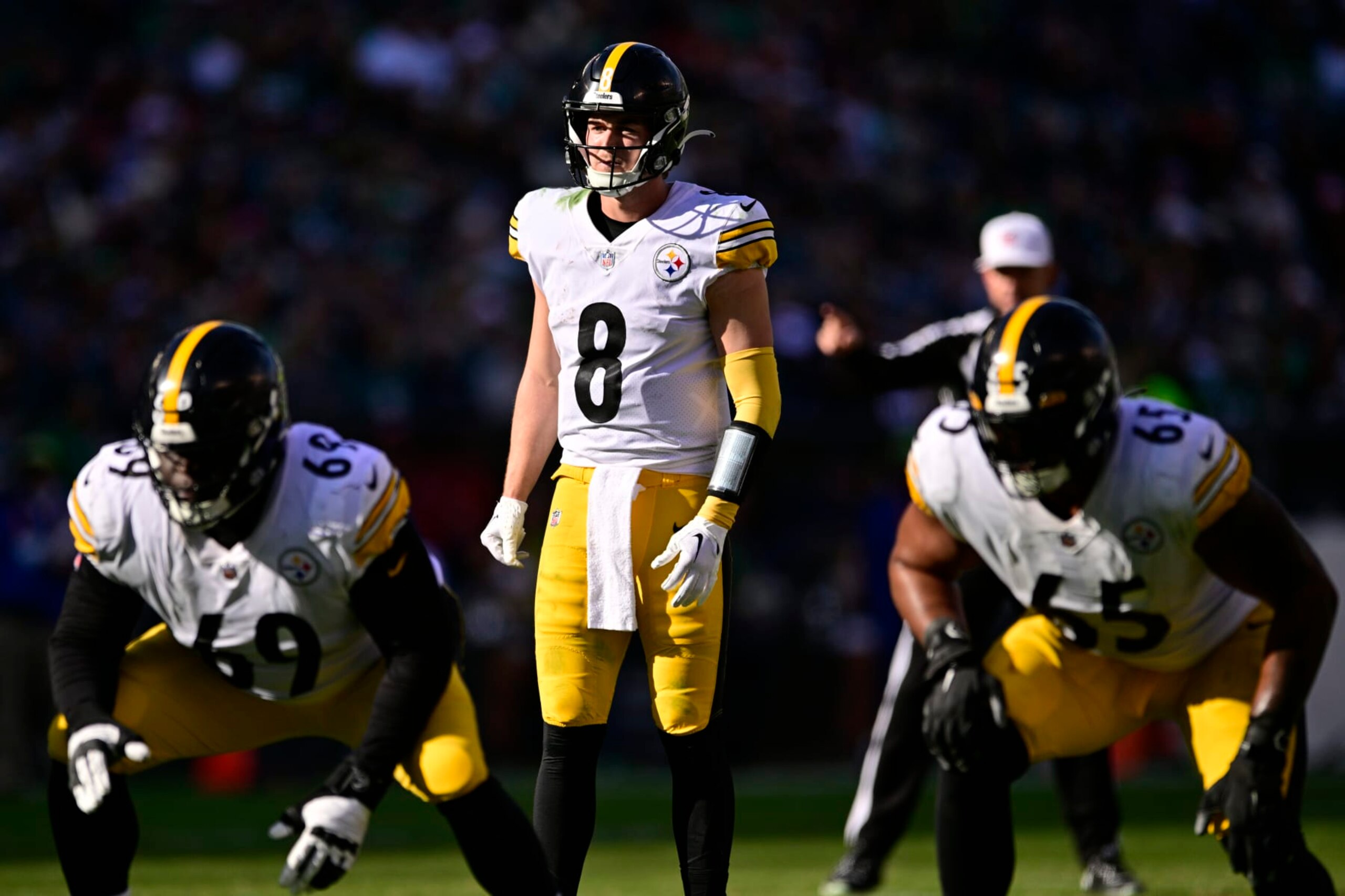 Pittsburgh Steelers quarterback Kenny Pickett in action during an NFL football game Philadelphia Eagles, Sunday, Oct. 30, 2022, in Philadelphia. (AP Photo/Derik Hamilton) Pittsburgh Steelers quarterback Kenny Pickett in action during an NFL football game Philadelphia Eagles, Sunday, Oct. 30, 2022, in Philadelphia. (AP Photo/Derik Hamilton)