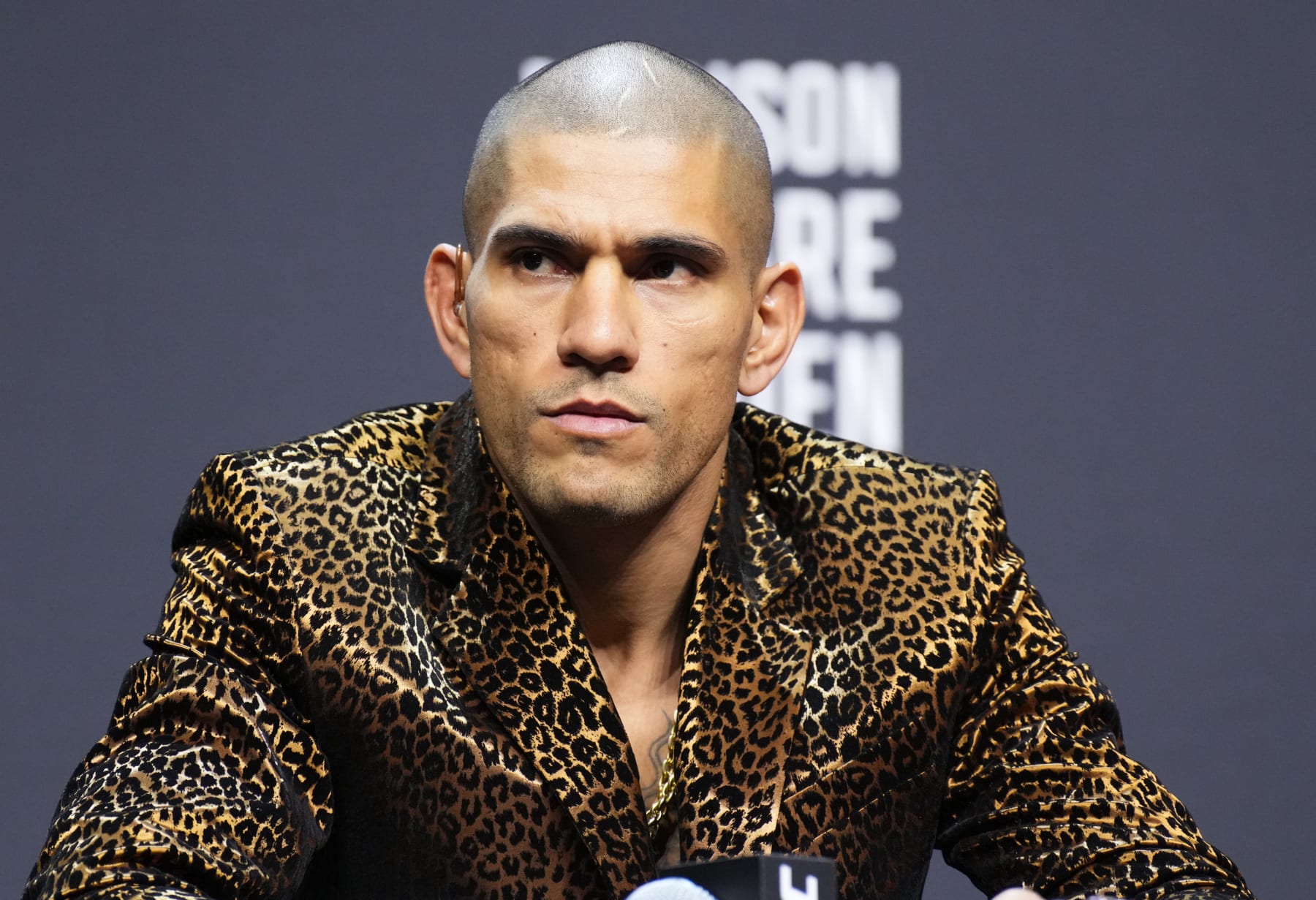 Alex Pereira Makes Weight for Israel Adesanya UFC 281 Main Event After Late  Cut