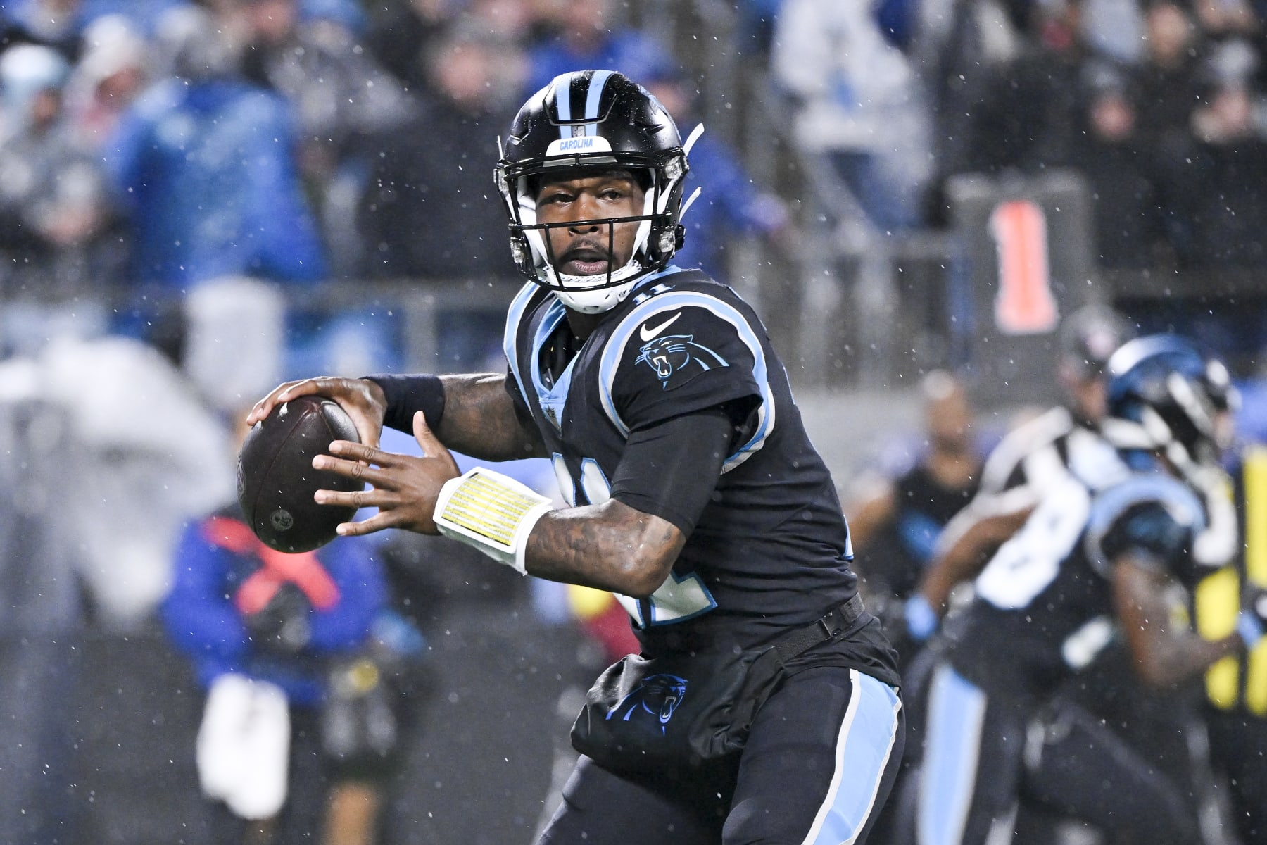 CHARLOTTE, NORTH CAROLINA - NOVEMBER 10: PJ Walker #11 of the Carolina Panthers attempts a pas during the first quarter against the Atlanta Falcons at Bank of America Stadium on November 10, 2022 in Charlotte, North Carolina. (Photo by Grant Halverson/Getty Images)