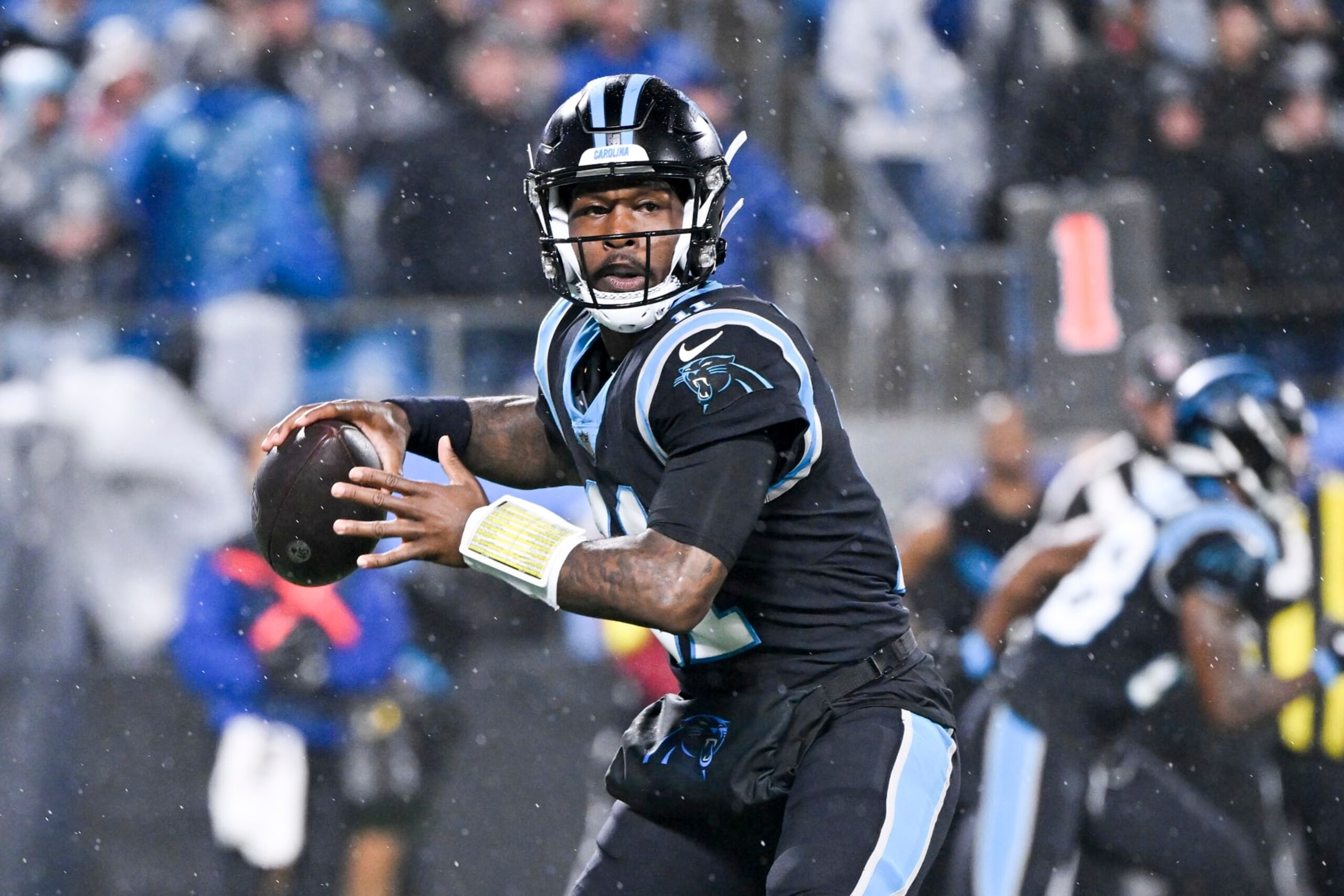 CHARLOTTE, NORTH CAROLINA - NOVEMBER 10: PJ Walker #11 of the Carolina Panthers attempts a pas during the first quarter against the Atlanta Falcons at Bank of America Stadium on November 10, 2022 in Charlotte, North Carolina. (Photo by Grant Halverson/Getty Images) CHARLOTTE, NORTH CAROLINA - NOVEMBER 10: PJ Walker #11 of the Carolina Panthers attempts a pas during the first quarter against the Atlanta Falcons at Bank of America Stadium on November 10, 2022 in Charlotte, North Carolina. (Photo by Grant Halverson/Getty Images)