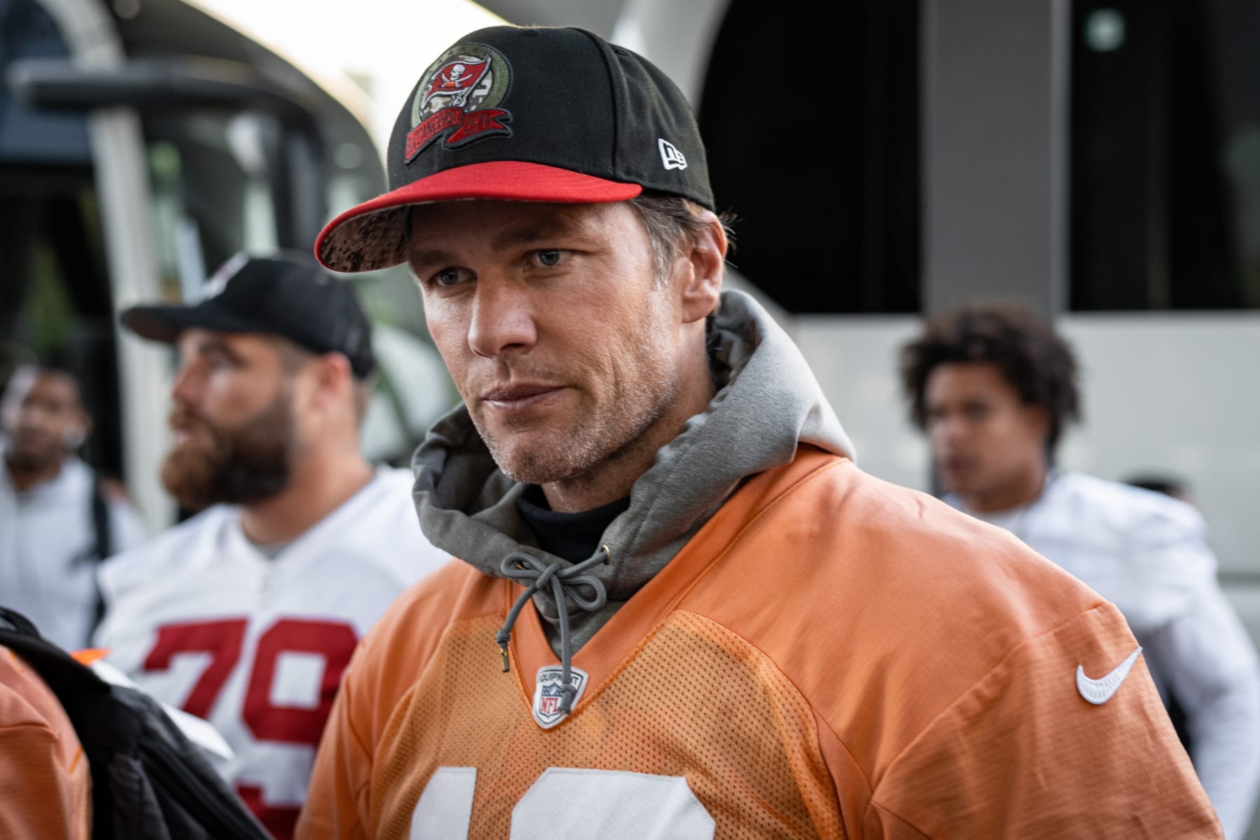 MUNICH, GERMANY - NOVEMBER 11: Tom Brady #12 of the Tampa Bay Buccaneers looks on during training session at FC Bayern Campus on November 11, 2022 in Munich, Germany. (Photo by S. Mellar/FC Bayern via Getty Images) MUNICH, GERMANY - NOVEMBER 11: Tom Brady #12 of the Tampa Bay Buccaneers looks on during training session at FC Bayern Campus on November 11, 2022 in Munich, Germany. (Photo by S. Mellar/FC Bayern via Getty Images)