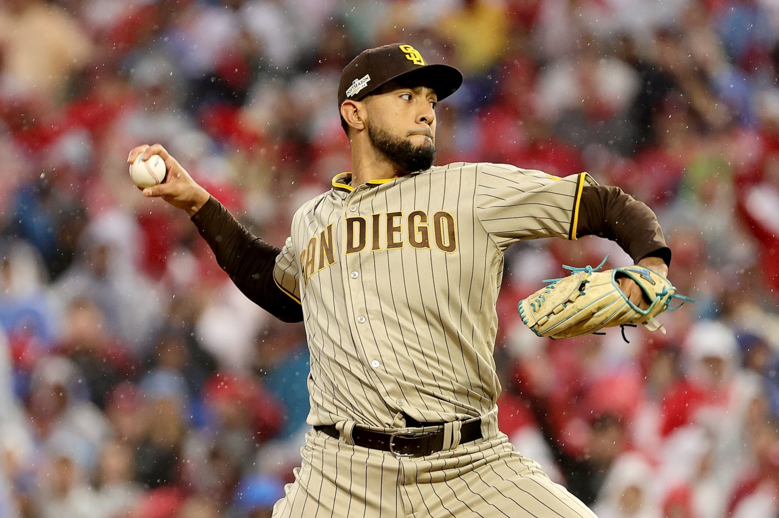 PHILADELPHIA, PENNSYLVANIA - OCTOBER 23: Robert Suarez #75 of the San Diego Padres throws a pitch during the seventh inning against the Philadelphia Phillies in game five of the National League Championship Series at Citizens Bank Park on October 23, 2022 in Philadelphia, Pennsylvania. (Photo by Tim Nwachukwu/Getty Images) PHILADELPHIA, PENNSYLVANIA - OCTOBER 23: Robert Suarez #75 of the San Diego Padres throws a pitch during the seventh inning against the Philadelphia Phillies in game five of the National League Championship Series at Citizens Bank Park on October 23, 2022 in Philadelphia, Pennsylvania. (Photo by Tim Nwachukwu/Getty Images)