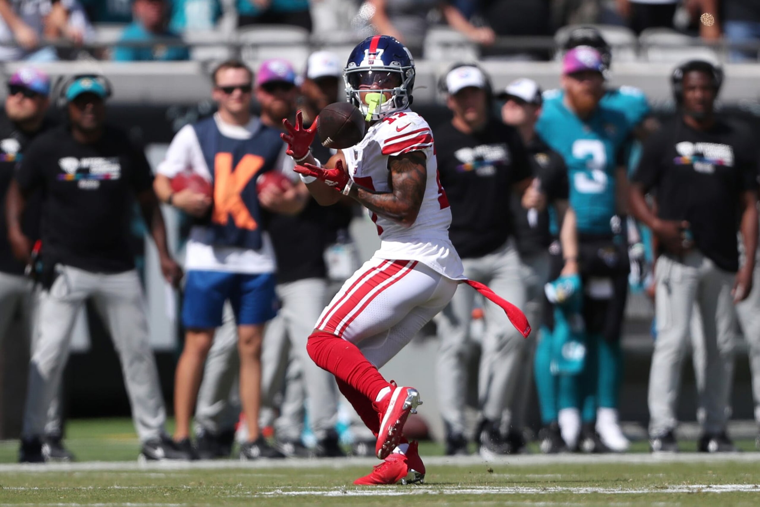 JACKSONVILLE, FLORIDA - OCTOBER 23: Wan'Dale Robinson #17 of the New York Giants catches a pass during the first half against the Jacksonville Jaguars at TIAA Bank Field on October 23, 2022 in Jacksonville, Florida. (Photo by Courtney Culbreath/Getty Images)