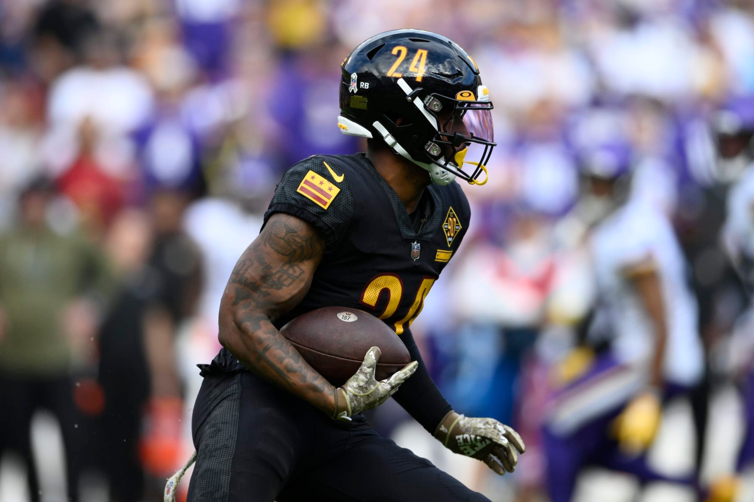 Washington Commanders running back Antonio Gibson (24) in action during the second half of an NFL football game against the Minnesota Vikings, Sunday, Nov. 6, 2022, in Landover, Md. (AP Photo/Nick Wass) Washington Commanders running back Antonio Gibson (24) in action during the second half of an NFL football game against the Minnesota Vikings, Sunday, Nov. 6, 2022, in Landover, Md. (AP Photo/Nick Wass)
