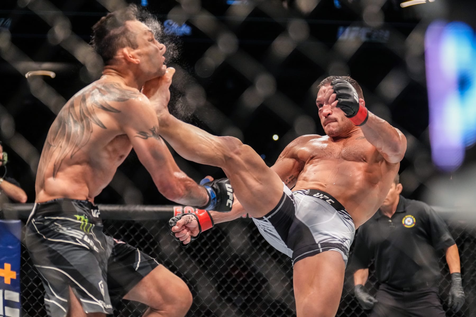 Michael Chandler's knockout win over Tony Ferguson made him 2-2 in the UFC.
