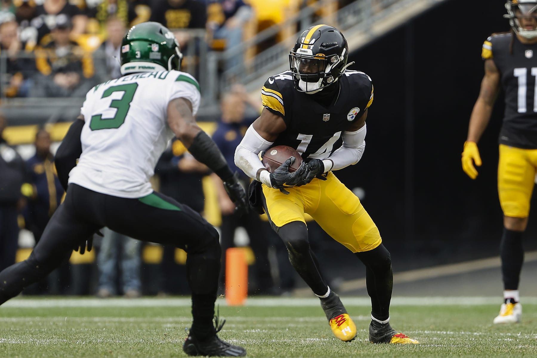 Pittsburgh Steelers' George Pickens runs against the New York Jets during an NFL football game at Acrisure Stadium, Sunday, Oct. 2, 2022 in Pittsburgh, Penn. (Winslow Townson/AP Images for Panini)