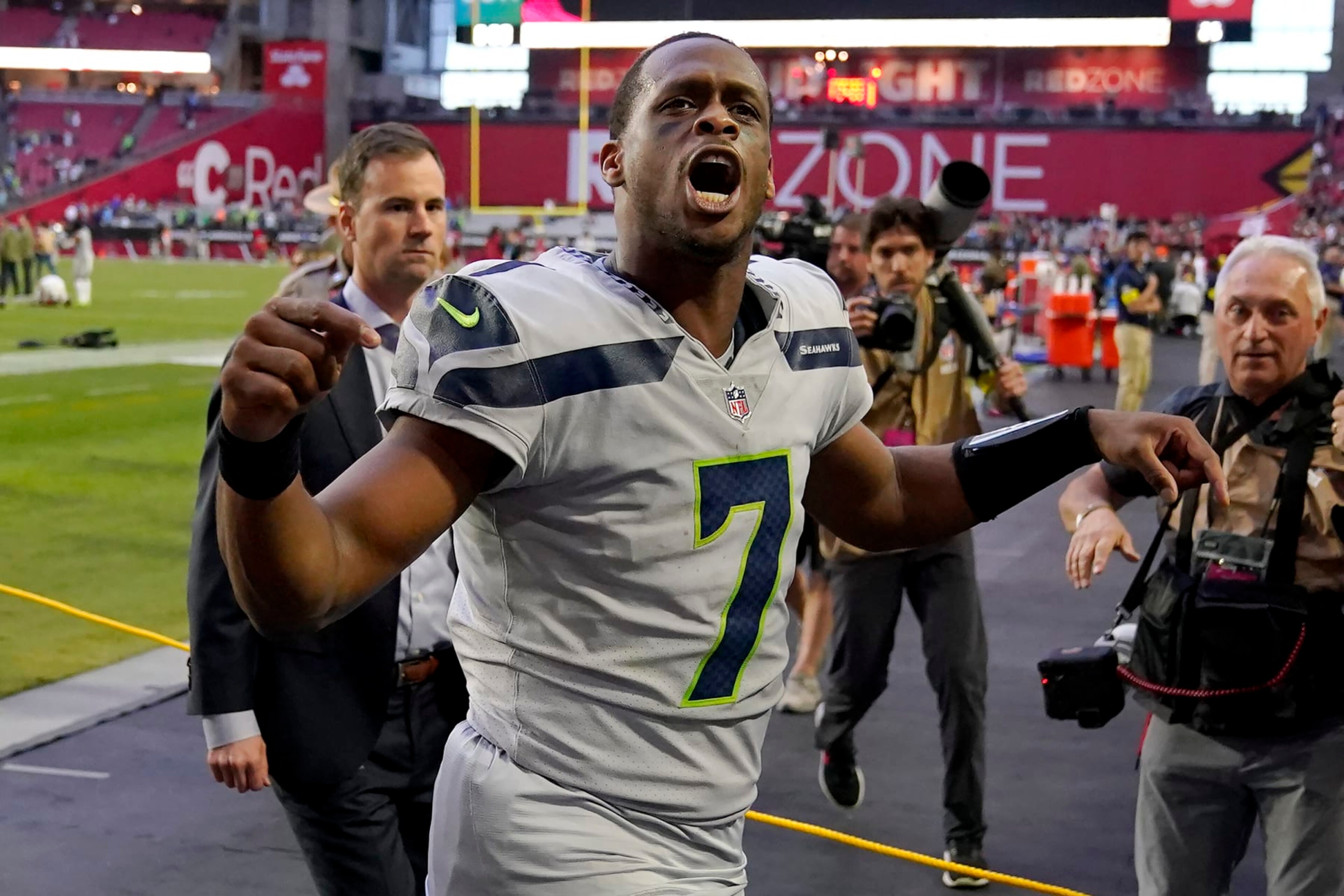 Seattle Seahawks quarterback Geno Smith (7) reacts toward fans after an NFL football game against the Arizona Cardinals in Glendale, Ariz., Sunday, Nov. 6, 2022. (AP Photo/Matt York) Seattle Seahawks quarterback Geno Smith (7) reacts toward fans after an NFL football game against the Arizona Cardinals in Glendale, Ariz., Sunday, Nov. 6, 2022. (AP Photo/Matt York)