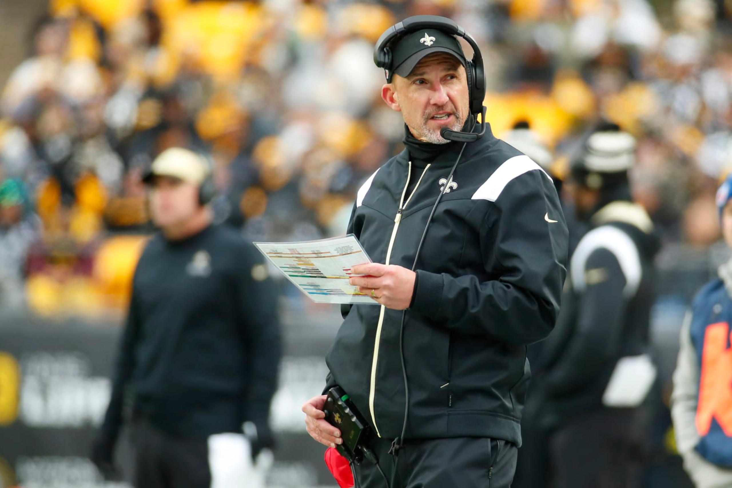 PITTSBURGH, PENNSYLVANIA - NOVEMBER 13: Head coach Dennis Allen of the New Orleans Saints looks on during the first half of the game against the Pittsburgh Steelers at Acrisure Stadium on November 13, 2022 in Pittsburgh, Pennsylvania. (Photo by Justin K. Aller/Getty Images)