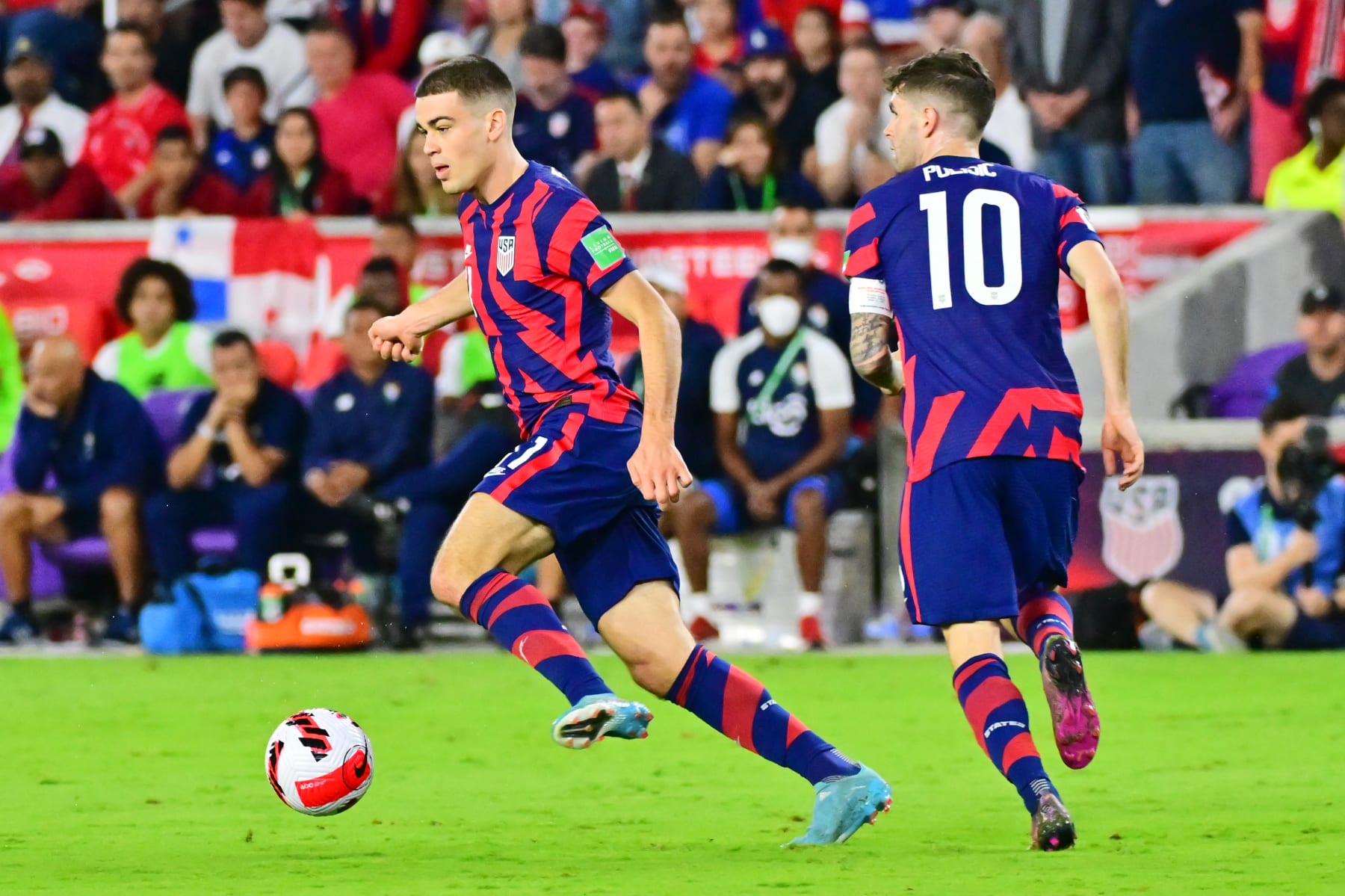 Gio Reyna and Christian Pulisic