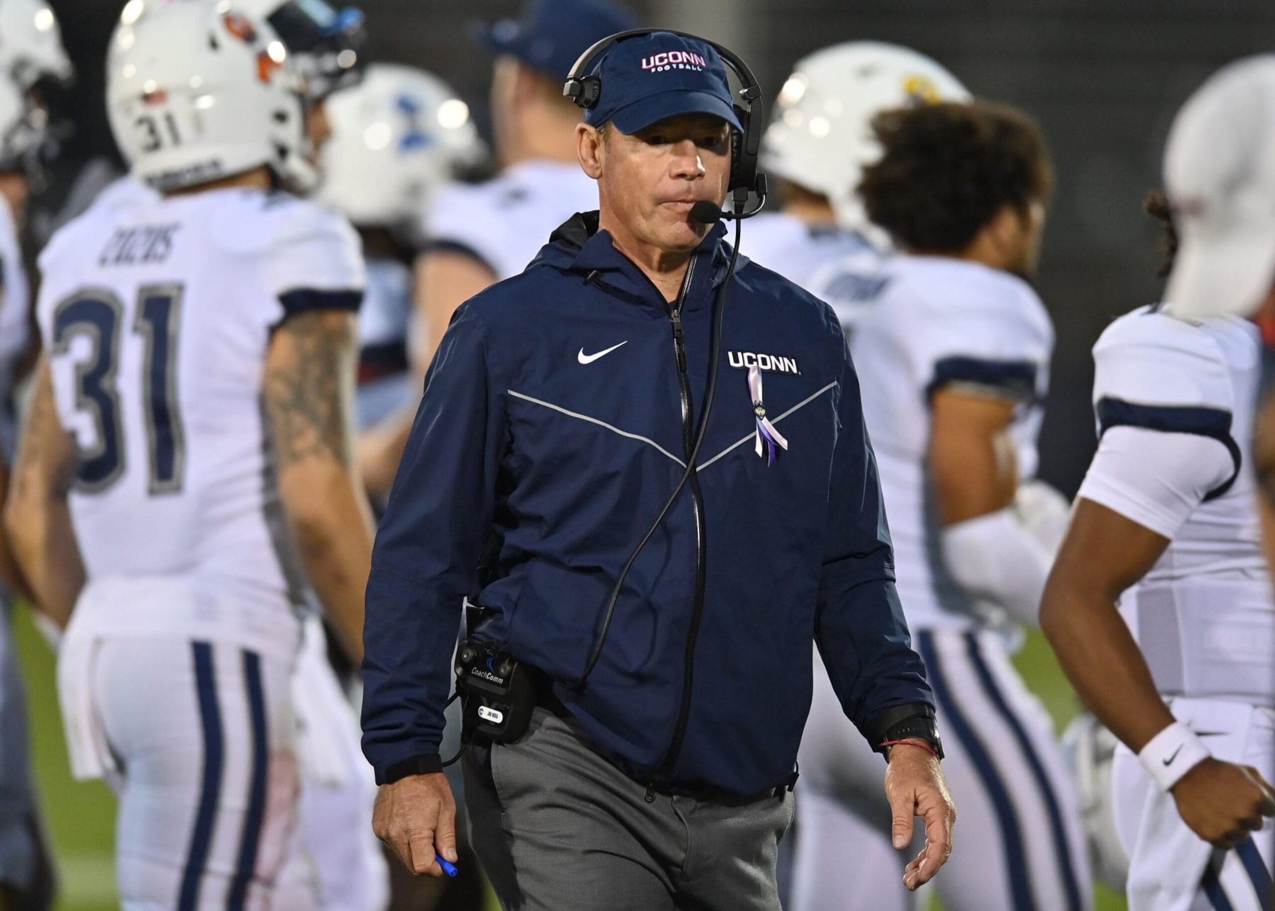 EAST HARTFORD, CT - OCTOBER 01: UConn Huskies head coach Jim Mora during the game as the Fresno State Bulldogs take on the UConn Huskies on October 1, 2022, at the Rentschler Field in East Hartford, Connecticut.(Photo by Williams Paul/Icon Sportswire via Getty Images) EAST HARTFORD, CT - OCTOBER 01: UConn Huskies head coach Jim Mora during the game as the Fresno State Bulldogs take on the UConn Huskies on October 1, 2022, at the Rentschler Field in East Hartford, Connecticut.(Photo by Williams Paul/Icon Sportswire via Getty Images)