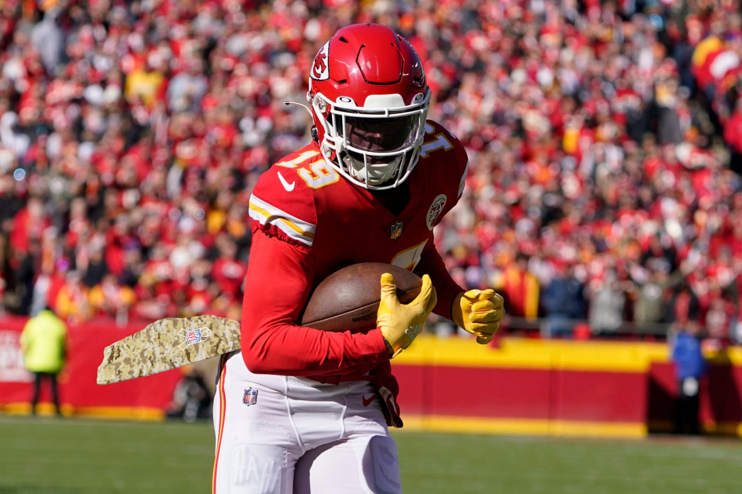 Kansas City Chiefs wide receiver Kadarius Toney heads for the end zone after catching a pass for a touchdown during the first half of an NFL football game against the Jacksonville Jaguars Sunday, Nov. 13, 2022, in Kansas City, Mo. (AP Photo/Ed Zurga)