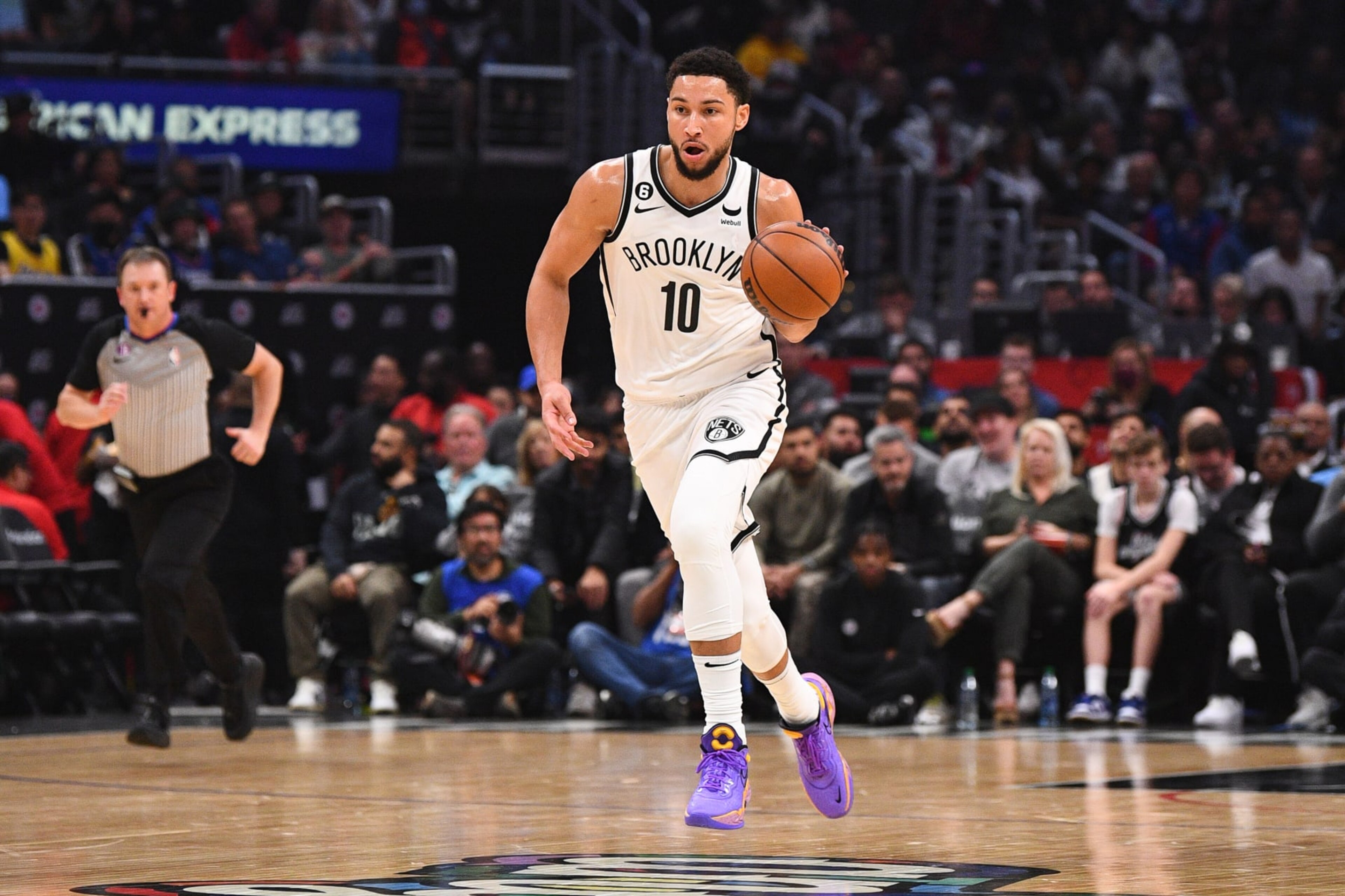 LOS ANGELES, CA - NOVEMBER 12: Brooklyn Nets Guard Ben Simmons (10) dribbles up the court during a NBA game between the Brooklyn Nets and the Los Angeles Clippers on November 12, 2022 at Crypto.com Arena in Los Angeles, CA. (Photo by Brian Rothmuller/Icon Sportswire via Getty Images)