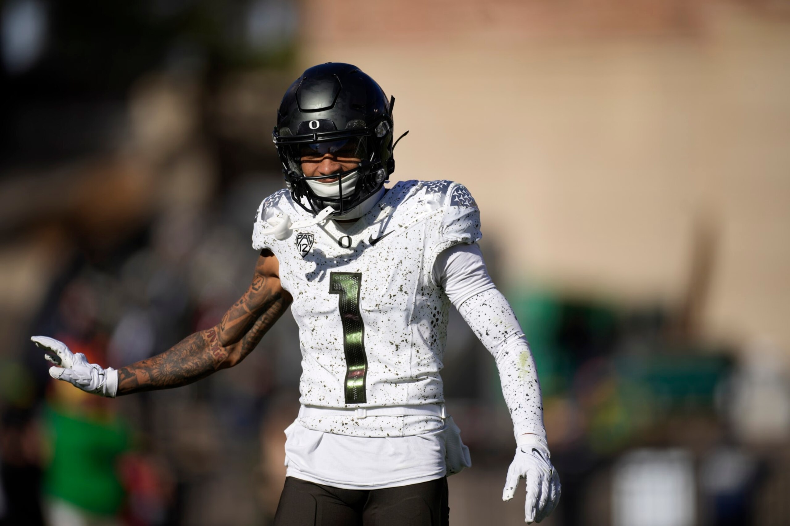 Oregon wide receiver Kris Hutson (1) in the first half of an NCAA college football game Saturday, Nov. 5, 2022, in Boulder, Colo. (AP Photo/David Zalubowski) Oregon wide receiver Kris Hutson (1) in the first half of an NCAA college football game Saturday, Nov. 5, 2022, in Boulder, Colo. (AP Photo/David Zalubowski)