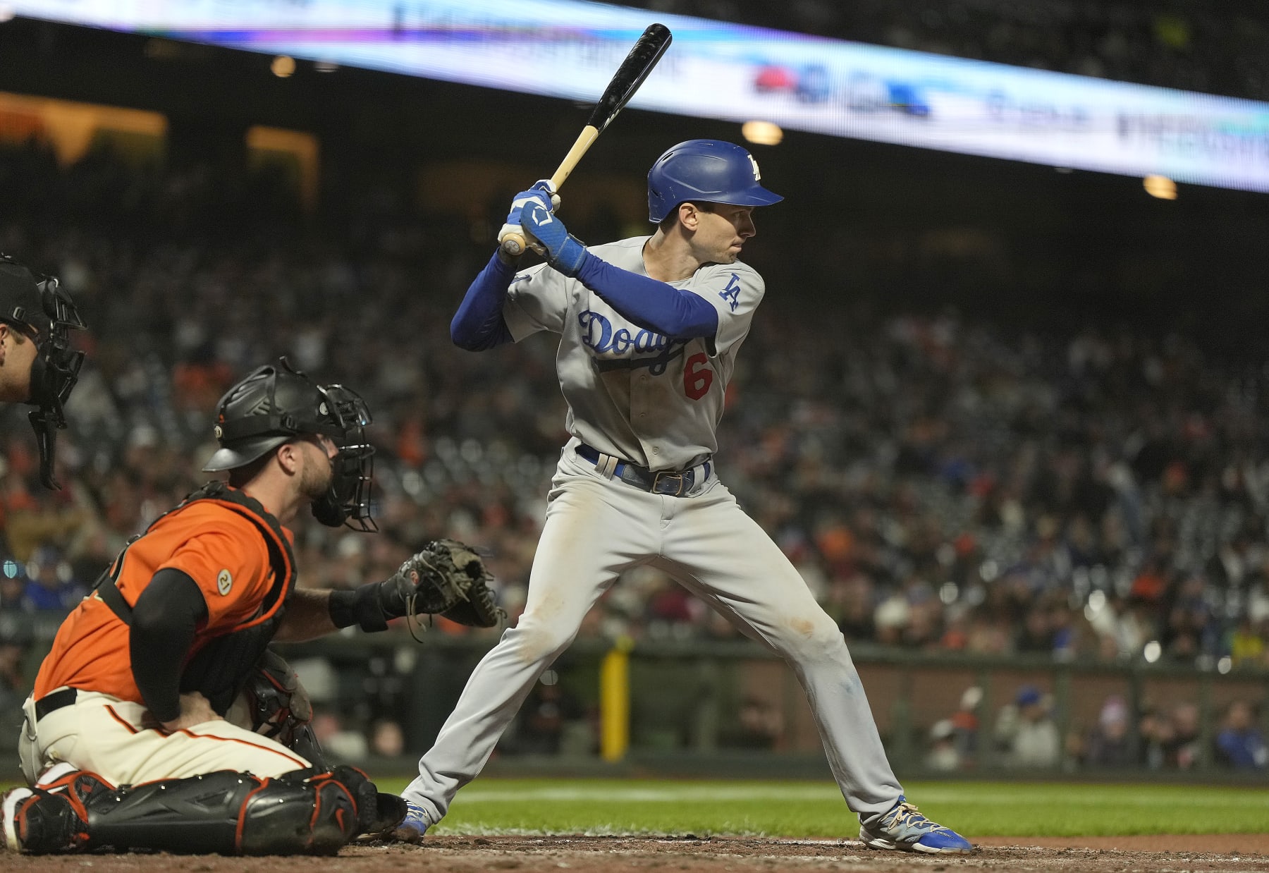SAN FRANCISCO, CALIFORNIA - SEPTEMBER 16: Trea Turner #6 of the Los Angeles Dodgers bats against the San Francisco Giants in the top of the ninth inning at Oracle Park on September 16, 2022 in San Francisco, California. (Photo by Thearon W. Henderson/Getty Images)