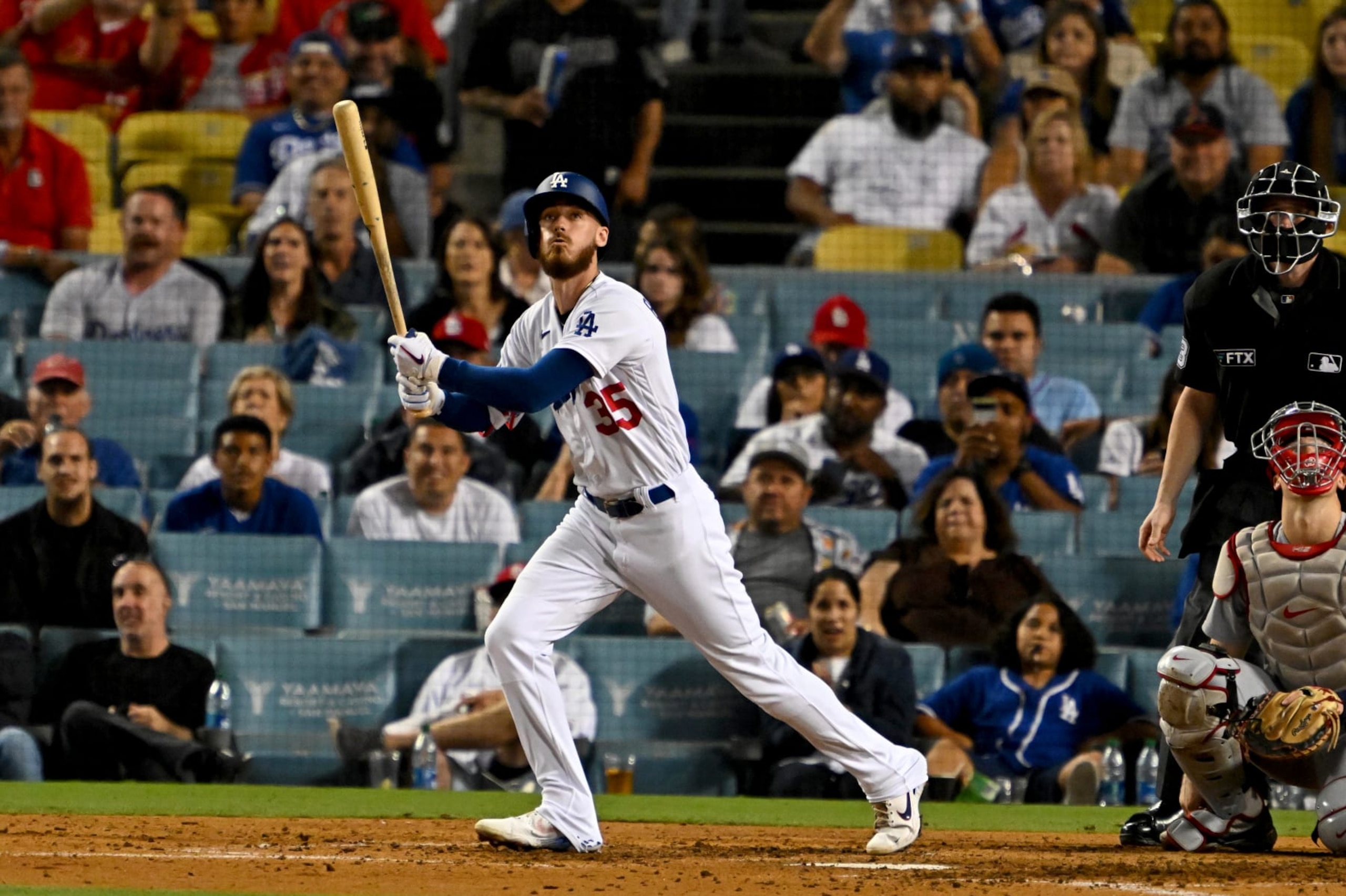 Baseball: Los Angeles Dodgers Cody Bellinger (35) in action, batting vs St. Louis Cardinals at Dodger Stadium. 
Los Angeles, CA 9/23/2022 
CREDIT: John W. McDonough (Photo by John W. McDonough/Sports Illustrated via Getty Images) 
(Set Number: X164173 TK1)
