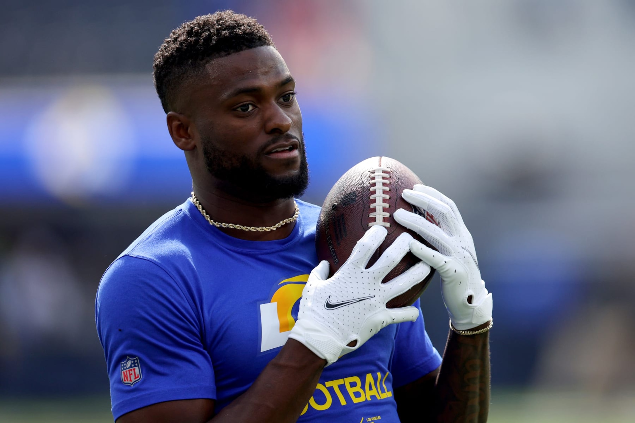 INGLEWOOD, CALIFORNIA - OCTOBER 30: Van Jefferson #12 of the Los Angeles Rams warms up before a game against the San Francisco 49ers at SoFi Stadium on October 30, 2022 in Inglewood, California. (Photo by Harry How/Getty Images) INGLEWOOD, CALIFORNIA - OCTOBER 30: Van Jefferson #12 of the Los Angeles Rams warms up before a game against the San Francisco 49ers at SoFi Stadium on October 30, 2022 in Inglewood, California. (Photo by Harry How/Getty Images)