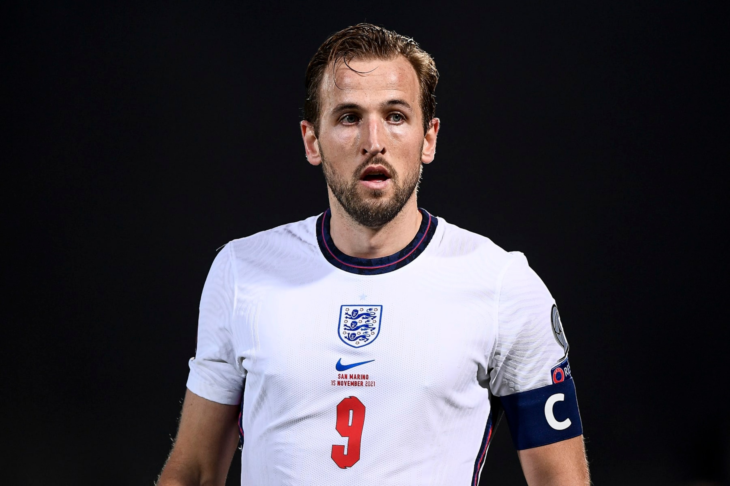 SAN MARINO STADIUM, SERRAVALLE, SAN MARINO - 2021/11/15: Harry Kane of England looks on during the 2022 FIFA World Cup European Qualifier football match between San Marino and England. England won 10-0 over San Marino. (Photo by Nicolò Campo/LightRocket via Getty Images) SAN MARINO STADIUM, SERRAVALLE, SAN MARINO - 2021/11/15: Harry Kane of England looks on during the 2022 FIFA World Cup European Qualifier football match between San Marino and England. England won 10-0 over San Marino. (Photo by Nicolò Campo/LightRocket via Getty Images)