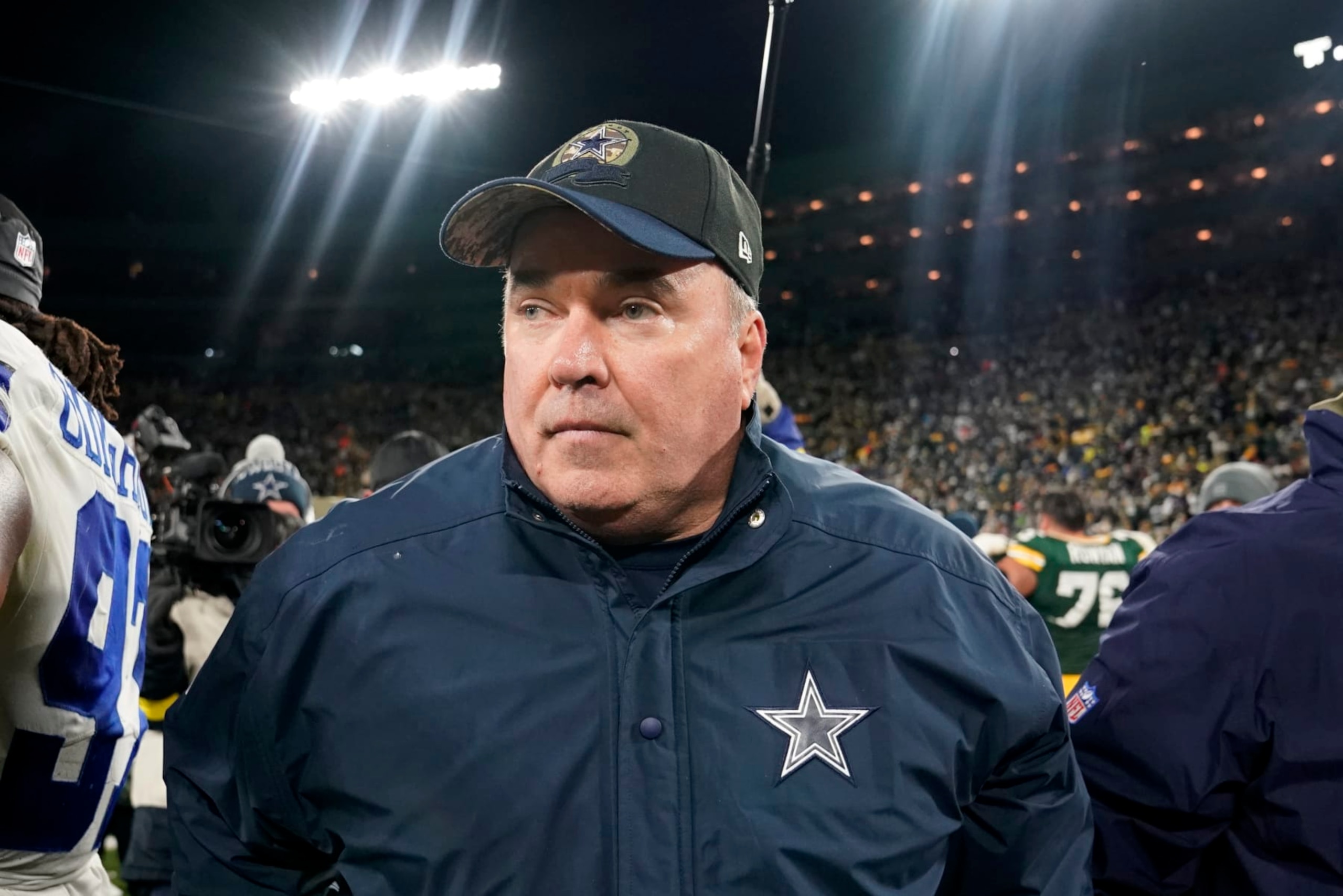 GREEN BAY, WISCONSIN - NOVEMBER 13: Head coach Mike McCarthy of the Dallas Cowboys walks off the field after his team's 31-28 loss in overtime against the Green Bay Packers at Lambeau Field on November 13, 2022 in Green Bay, Wisconsin. (Photo by Patrick McDermott/Getty Images) GREEN BAY, WISCONSIN - NOVEMBER 13: Head coach Mike McCarthy of the Dallas Cowboys walks off the field after his team's 31-28 loss in overtime against the Green Bay Packers at Lambeau Field on November 13, 2022 in Green Bay, Wisconsin. (Photo by Patrick McDermott/Getty Images)