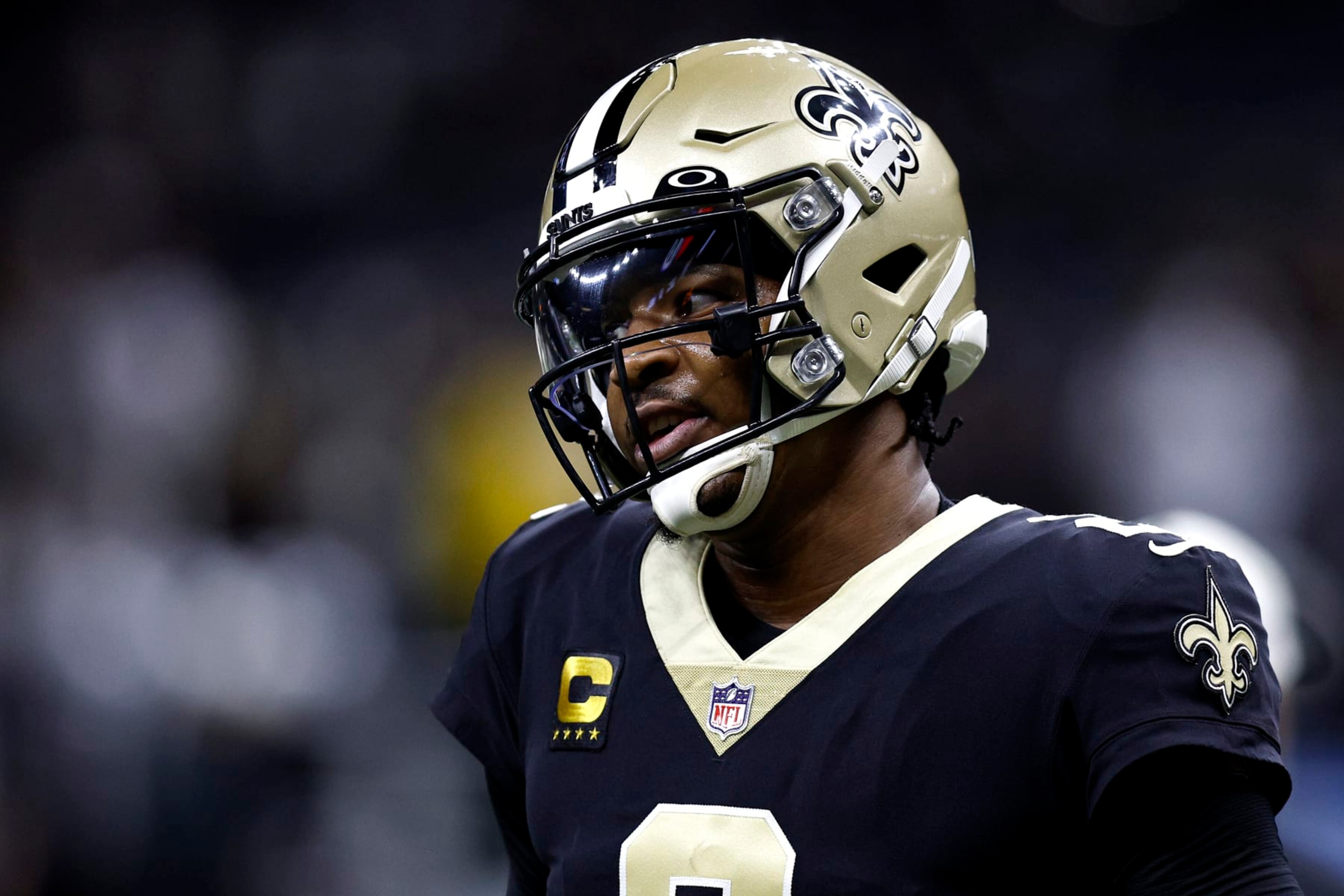 NEW ORLEANS, LOUISIANA - OCTOBER 30: Jameis Winston #2 of the New Orleans Saints stands on the field prior to the start of an NFL game against the Las Vegas Raiders at Caesars Superdome on October 30, 2022 in New Orleans, Louisiana. (Photo by Sean Gardner/Getty Images)