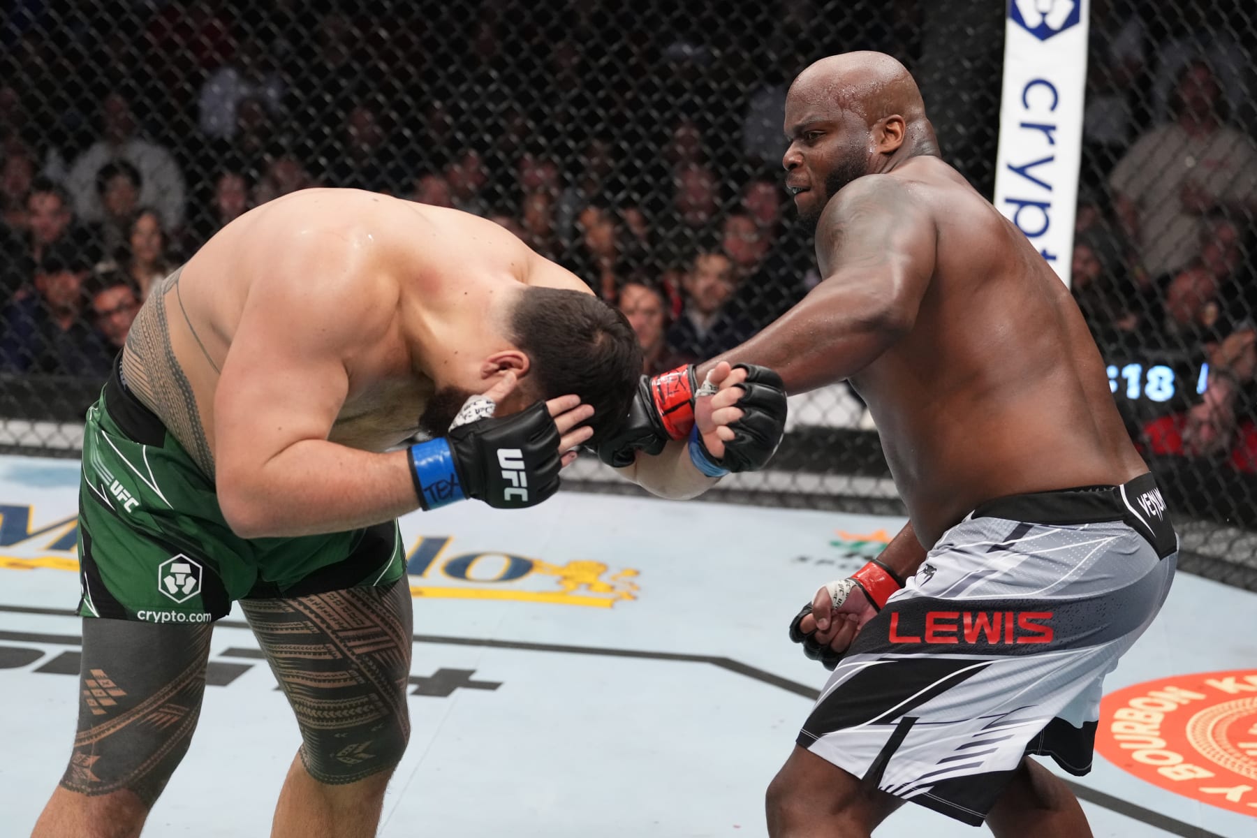 Derrick Lewis is always dangerous.