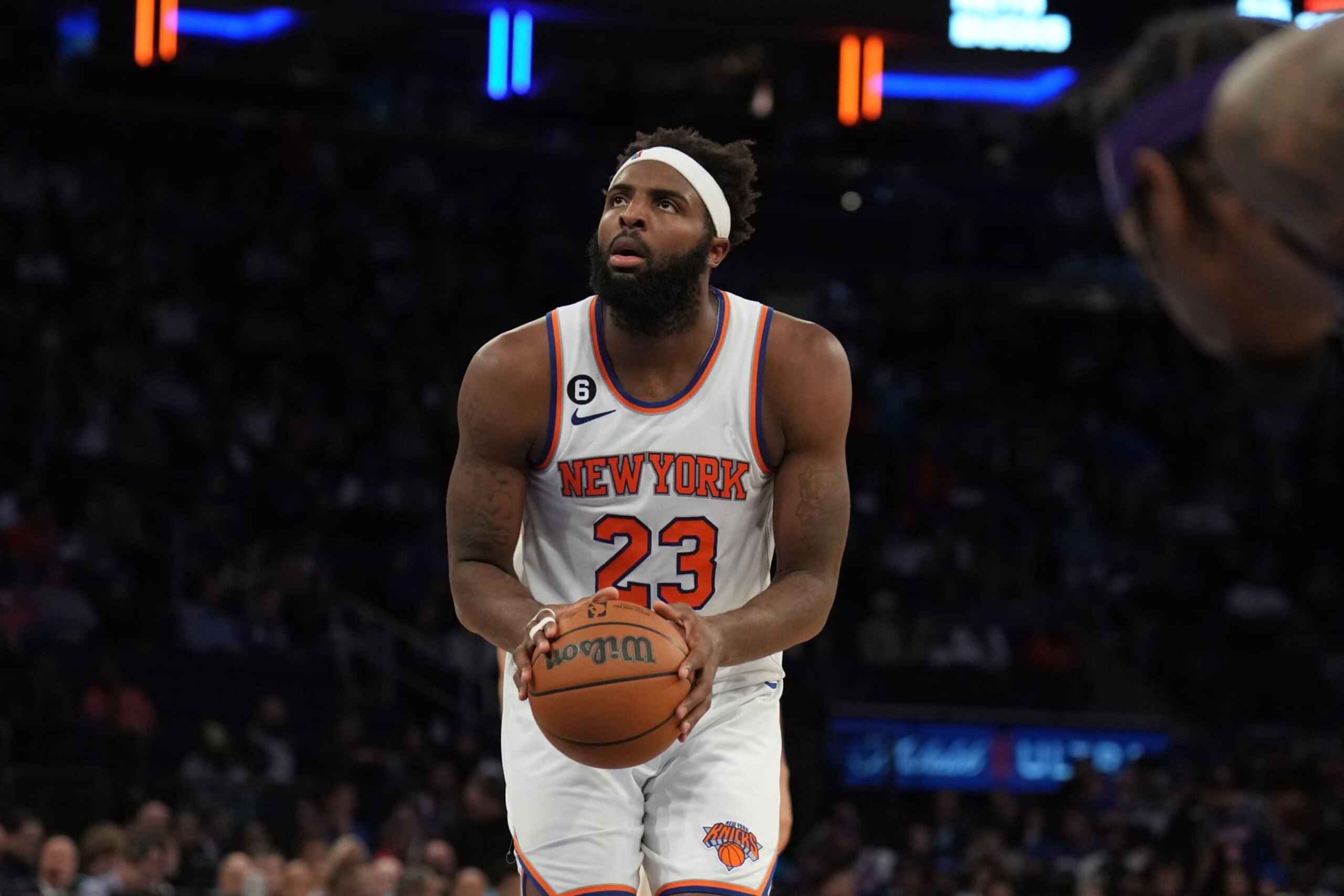 NEW YORK, NY - OCTOBER 26: Mitchell Robinson #23 of the New York Knicks shoots a free throw during the game against the Charlotte Hornets on October 26, 2022 at Madison Square Garden in New York City, New York. NOTE TO USER: User expressly acknowledges and agrees that, by downloading and or using this photograph, User is consenting to the terms and conditions of the Getty Images License Agreement. Mandatory Copyright Notice: Copyright 2022 NBAE (Photo by Jesse D. Garrabrant/NBAE via Getty Images) NEW YORK, NY - OCTOBER 26: Mitchell Robinson #23 of the New York Knicks shoots a free throw during the game against the Charlotte Hornets on October 26, 2022 at Madison Square Garden in New York City, New York. NOTE TO USER: User expressly acknowledges and agrees that, by downloading and or using this photograph, User is consenting to the terms and conditions of the Getty Images License Agreement. Mandatory Copyright Notice: Copyright 2022 NBAE (Photo by Jesse D. Garrabrant/NBAE via Getty Images)