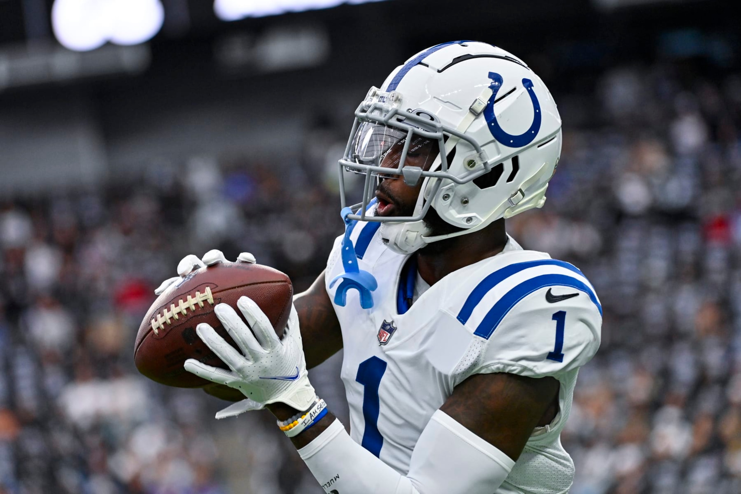 Indianapolis Colts wide receiver Parris Campbell (1) warms up before an NFL football game against the Las Vegas Raiders in Las Vegas, Sunday, Nov. 13, 2022. (AP Photo/David Becker)