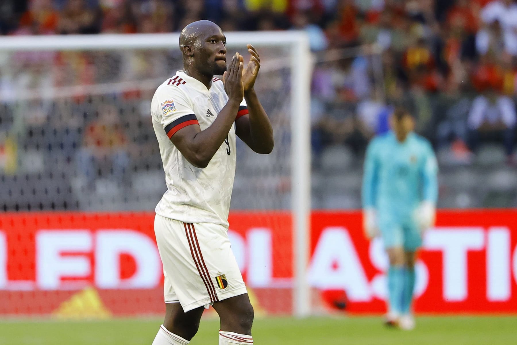 BRUSSELS, BELGIUM - JUNE 03 : Lukaku Romelu forward of Belgium inured during the UEFA Nations League Group A4 match between Belgium and Netherlands at the stadium King Baudouin on June 3, 2022 in Brussels, Belgium, 3/06/2022 ( Photo by Jan De Meuleneir / Photo News via Getty Images)