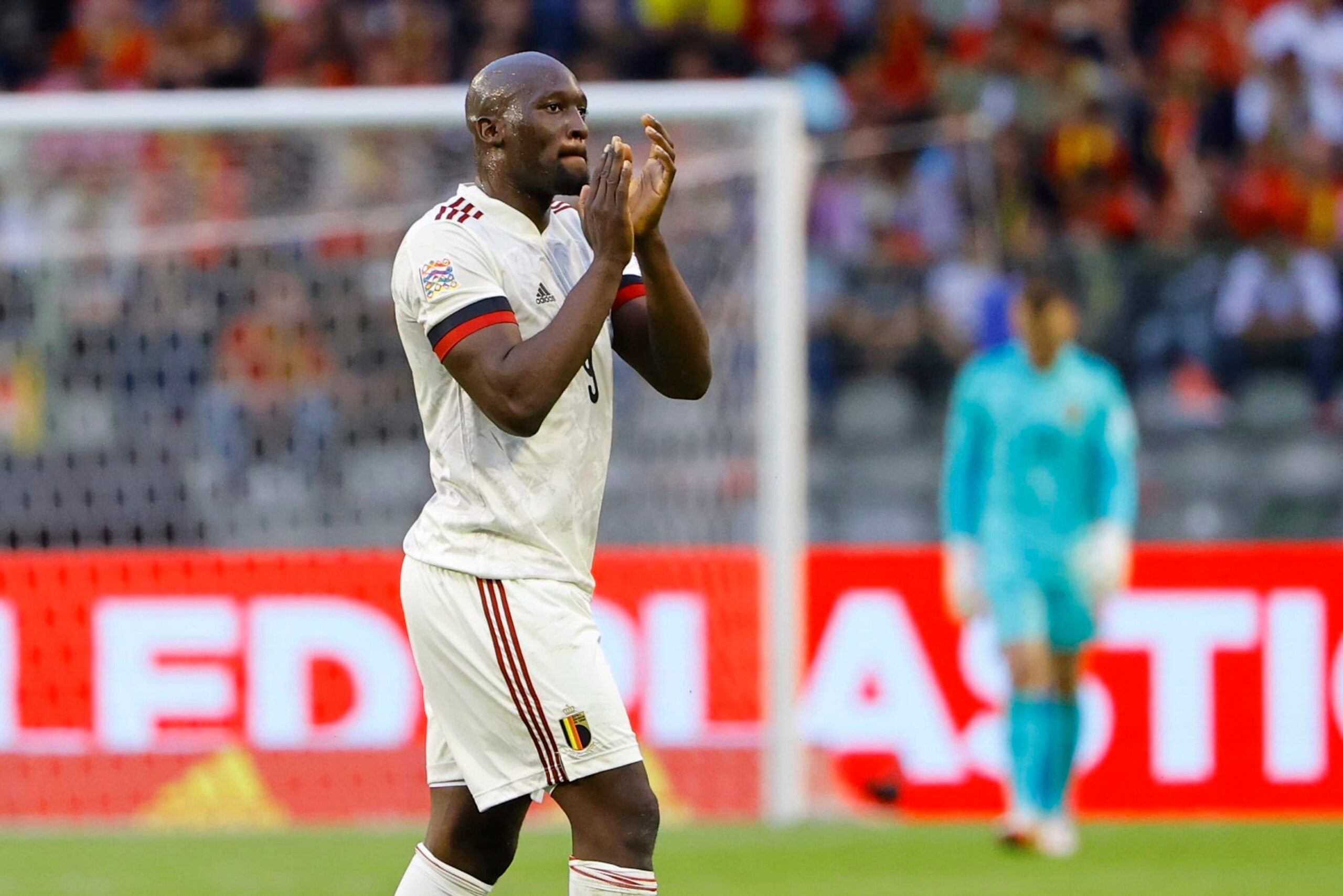 BRUSSELS, BELGIUM - JUNE 03 : Lukaku Romelu forward of Belgium inured during the UEFA Nations League Group A4 match between Belgium and Netherlands at the stadium King Baudouin on June 3, 2022 in Brussels, Belgium, 3/06/2022 ( Photo by Jan De Meuleneir / Photo News via Getty Images)