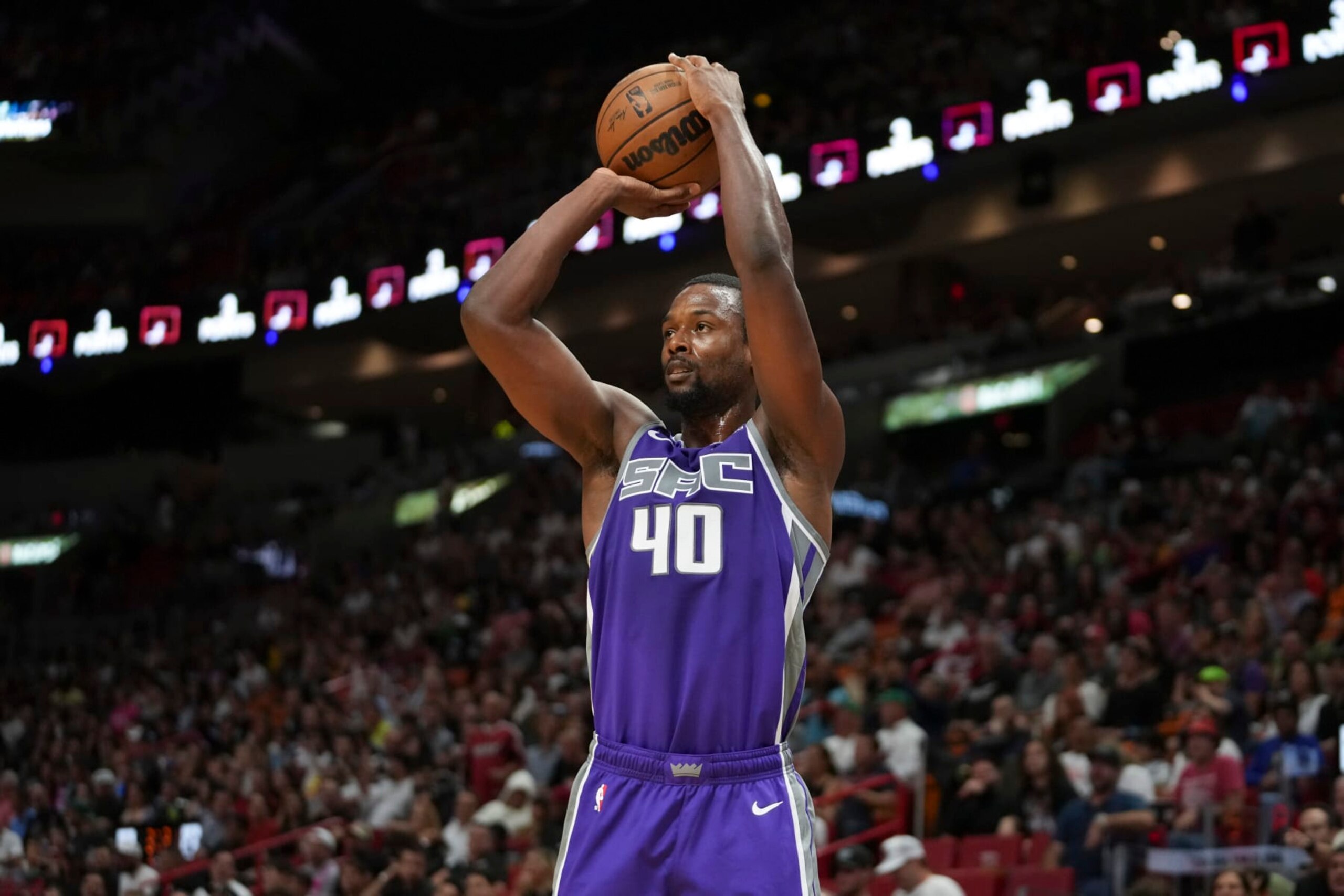 MIAMI, FL - NOVEMBER 02: Harrison Barnes #40 of the Sacramento Kings attempts a three-point basket during the first half against the Miami Heat at FTX Arena on November 2, 2022 in Miami, Florida. NOTE TO USER: User expressly acknowledges and agrees that,  by downloading and or using this photograph,  User is consenting to the terms and conditions of the Getty Images License Agreement.(Photo by Eric Espada/Getty Images)