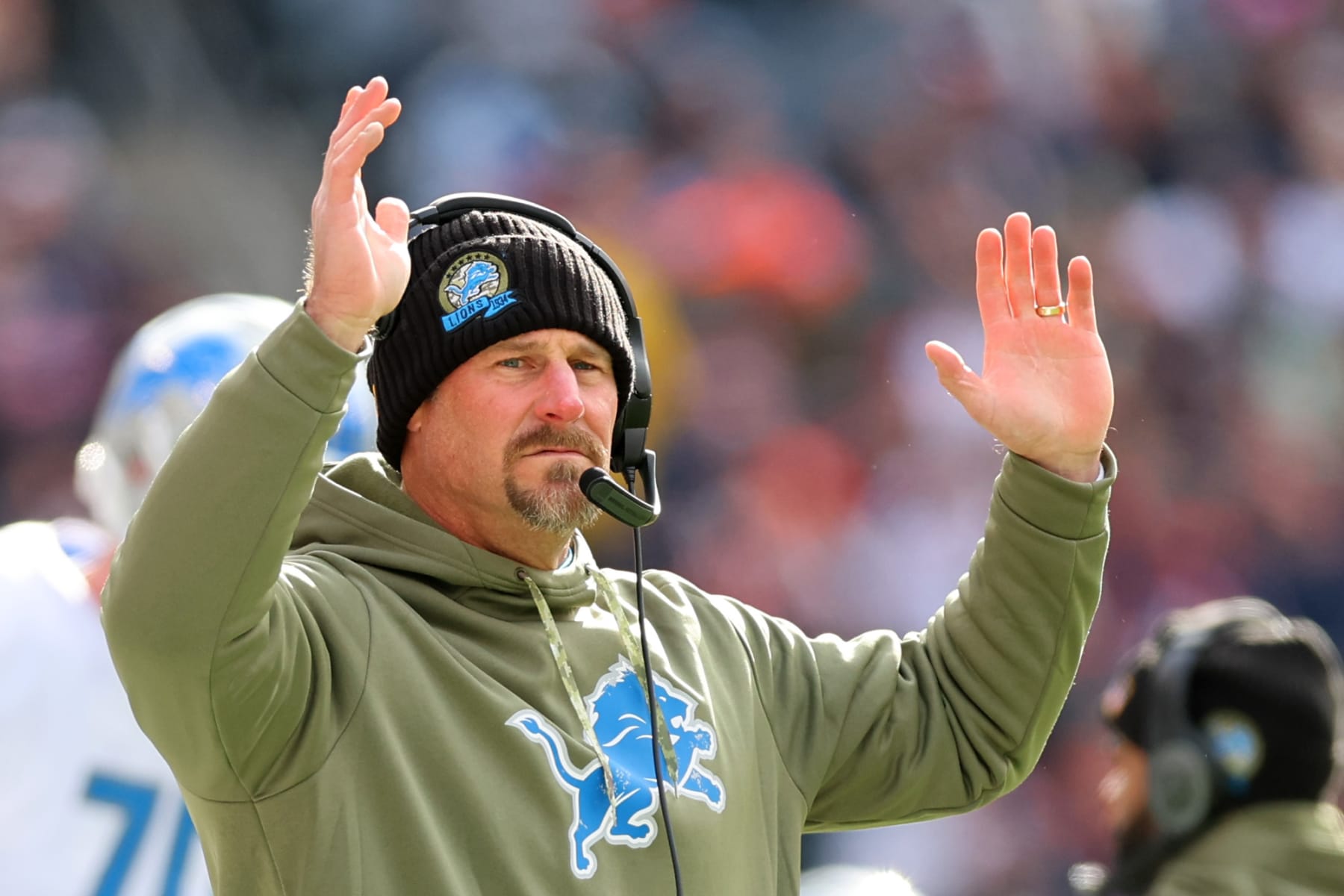 Dan Campbell 