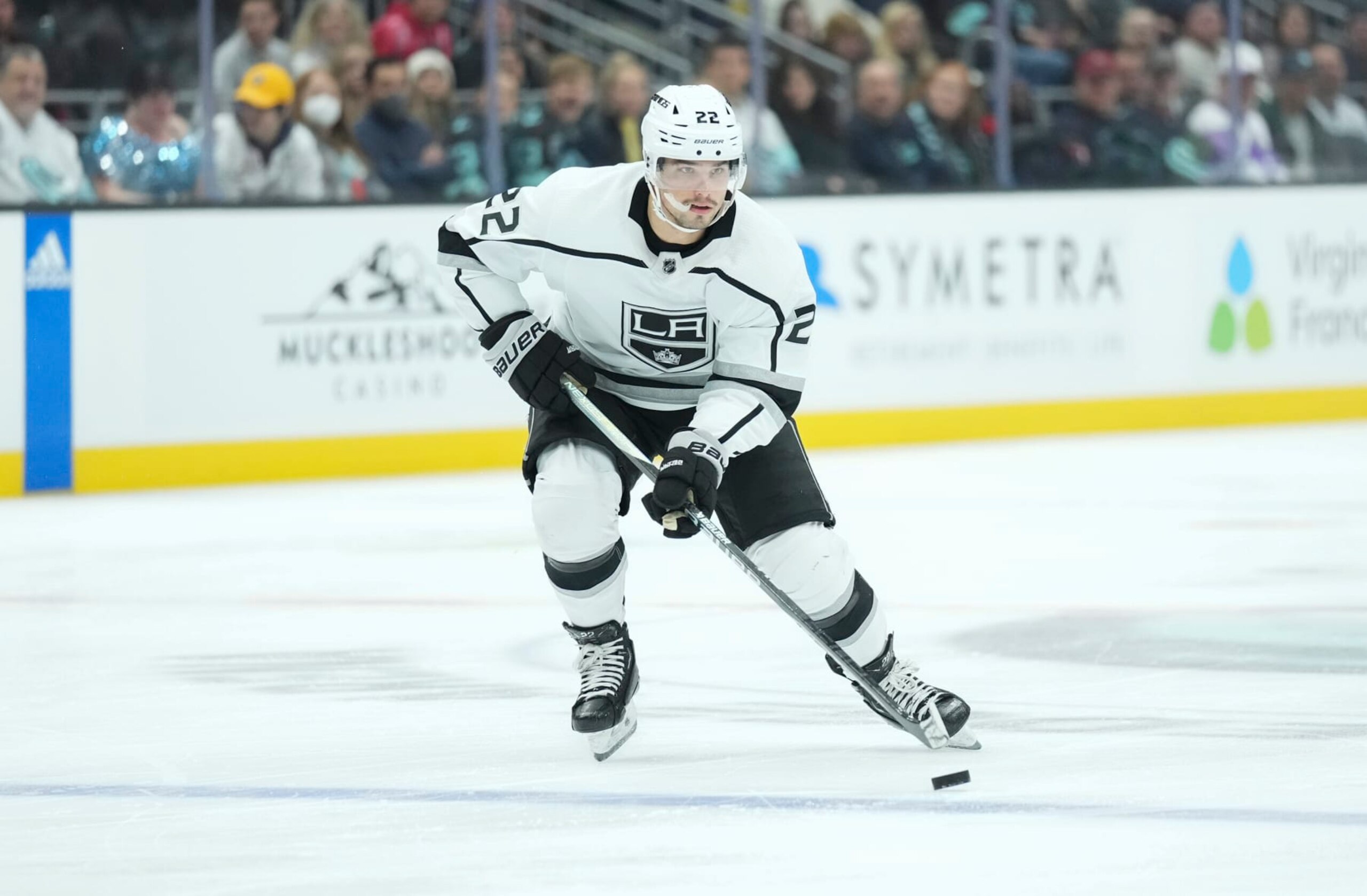 SEATTLE, WA - NOVEMBER 19: Los Angeles Kings left wing Kevin Fiala (22) skates with the puck during an NHL game between the LA Kings and the Seattle Kraken on November 19, 2022 at Climate Pledge Arena in Seattle, WA. (Photo by Jeff Halstead/Icon Sportswire via Getty Images) SEATTLE, WA - NOVEMBER 19: Los Angeles Kings left wing Kevin Fiala (22) skates with the puck during an NHL game between the LA Kings and the Seattle Kraken on November 19, 2022 at Climate Pledge Arena in Seattle, WA. (Photo by Jeff Halstead/Icon Sportswire via Getty Images)